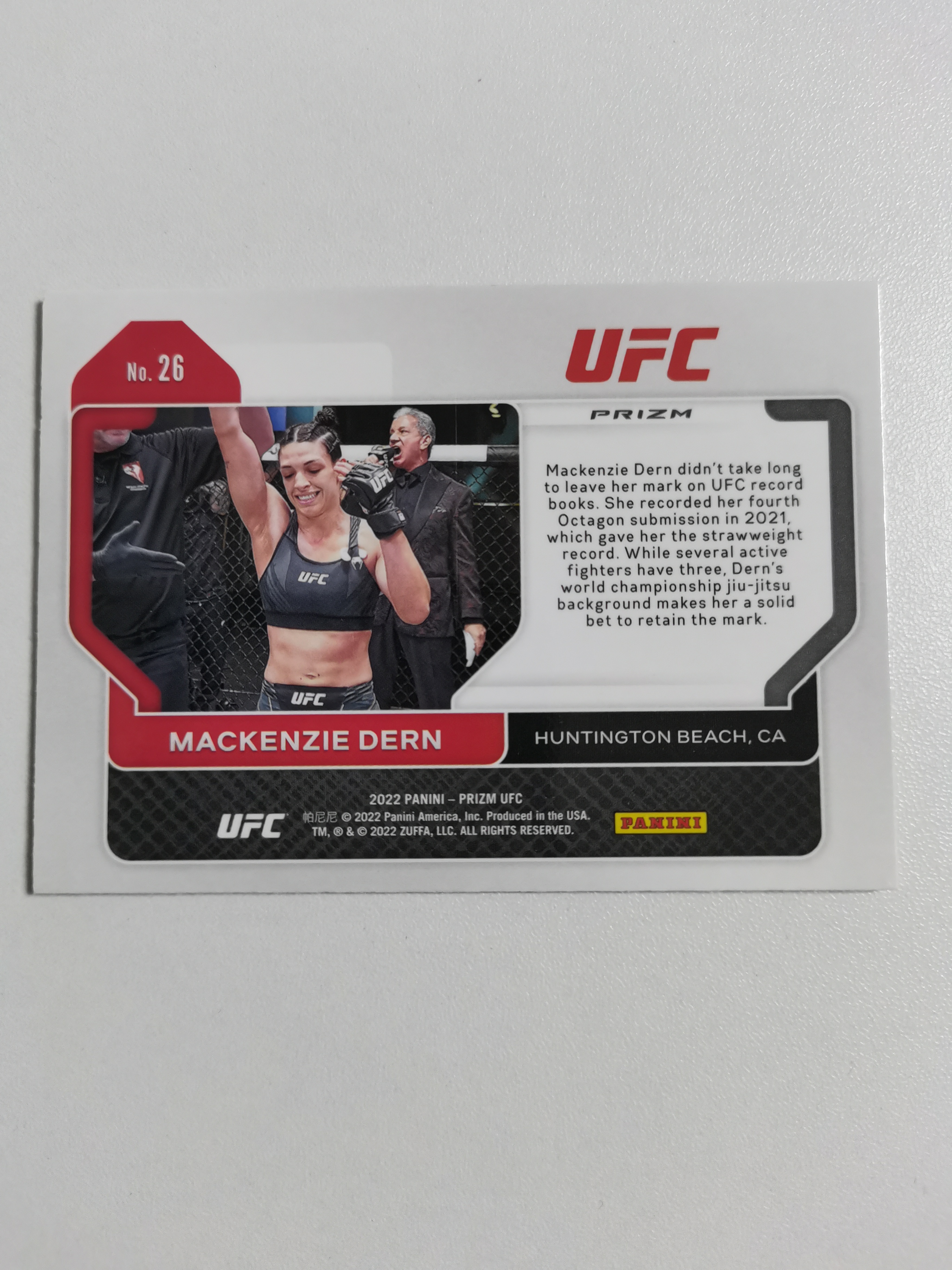 2022 Panini Prizm Mackenzie Dern 麦肯齐德恩 UFC 银折 收藏凑套 卡品如图 免费代拍(CLB009)