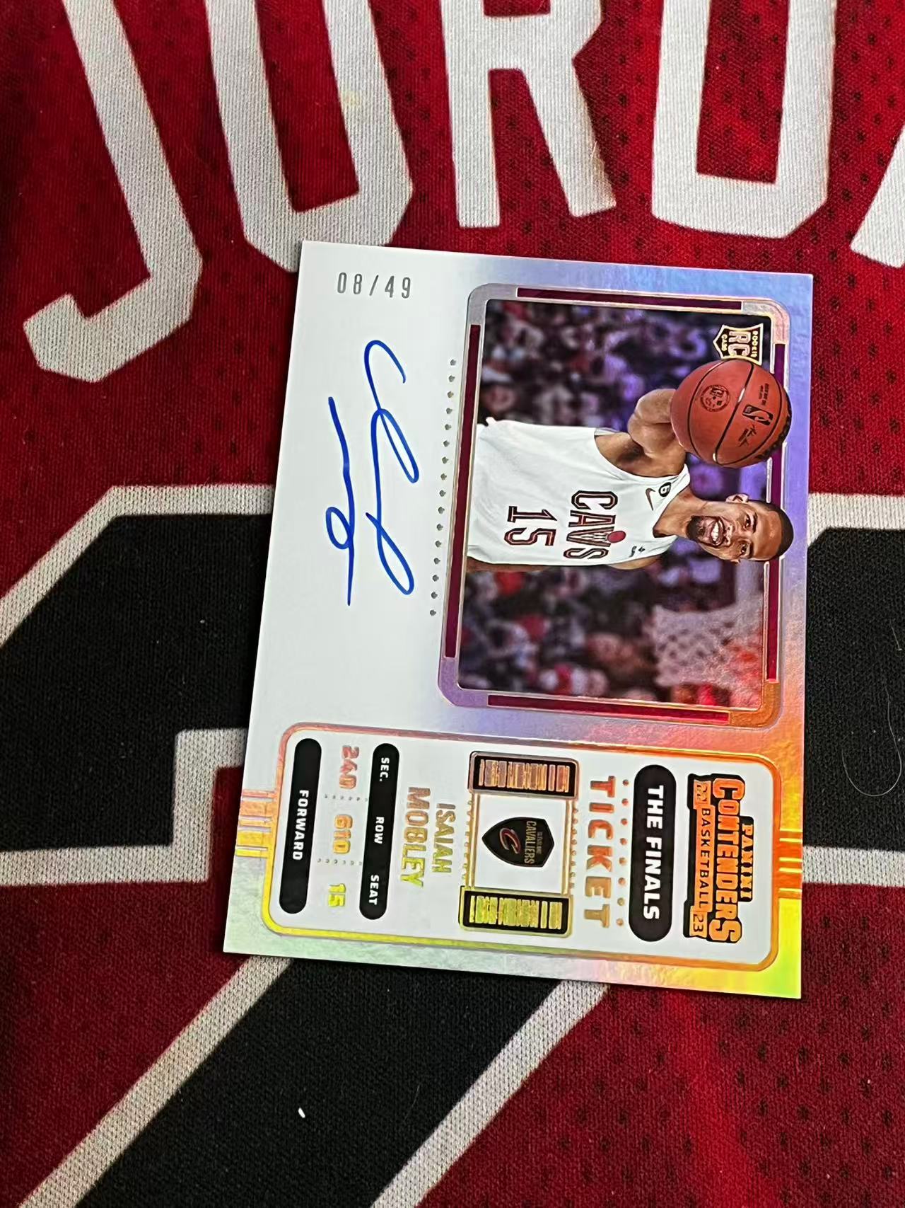 【接寄拍】2022-23 PANINI CONTENDERS 球票系列 骑士 新秀RC 以赛亚莫布里 莫布利 49编 签字卡 卡签 银折 折射 变化版新秀球票签字卡【烂臭嘴拍卖】