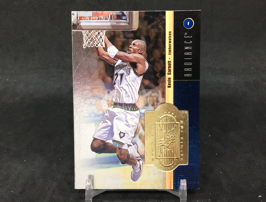 【DC拍卖】5.02(微瑕)1998-99 Upper Deck SPx Finite Kevin Garnett 明尼苏达森林狼队 #29 /5000 限量金标特卡 加内特经典收藏卡