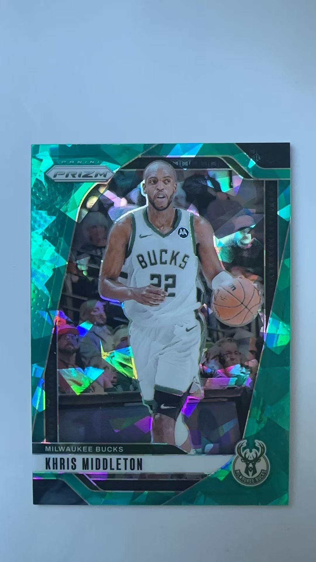 2024-25 Panini Prizm Khris Middleton #153克里斯 米德尔顿 青碎冰折 225编 雄鹿 卡品如图