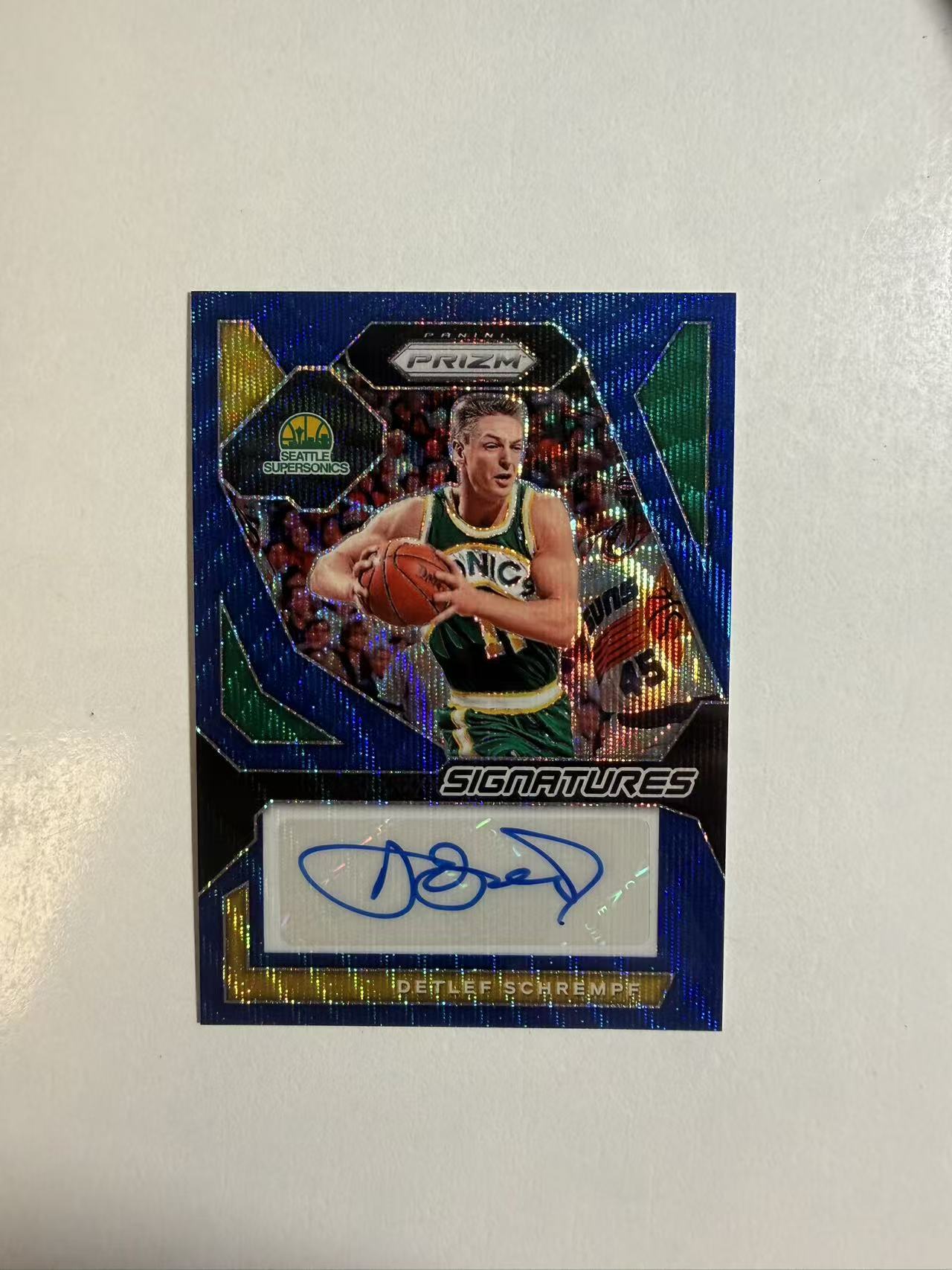 2023-24 Panini Prizm Detlef Schrempf pz 贴签 蓝波纹折 德特雷夫 施拉姆夫 超音速 卡品如图 不保卡品 介意勿拍
