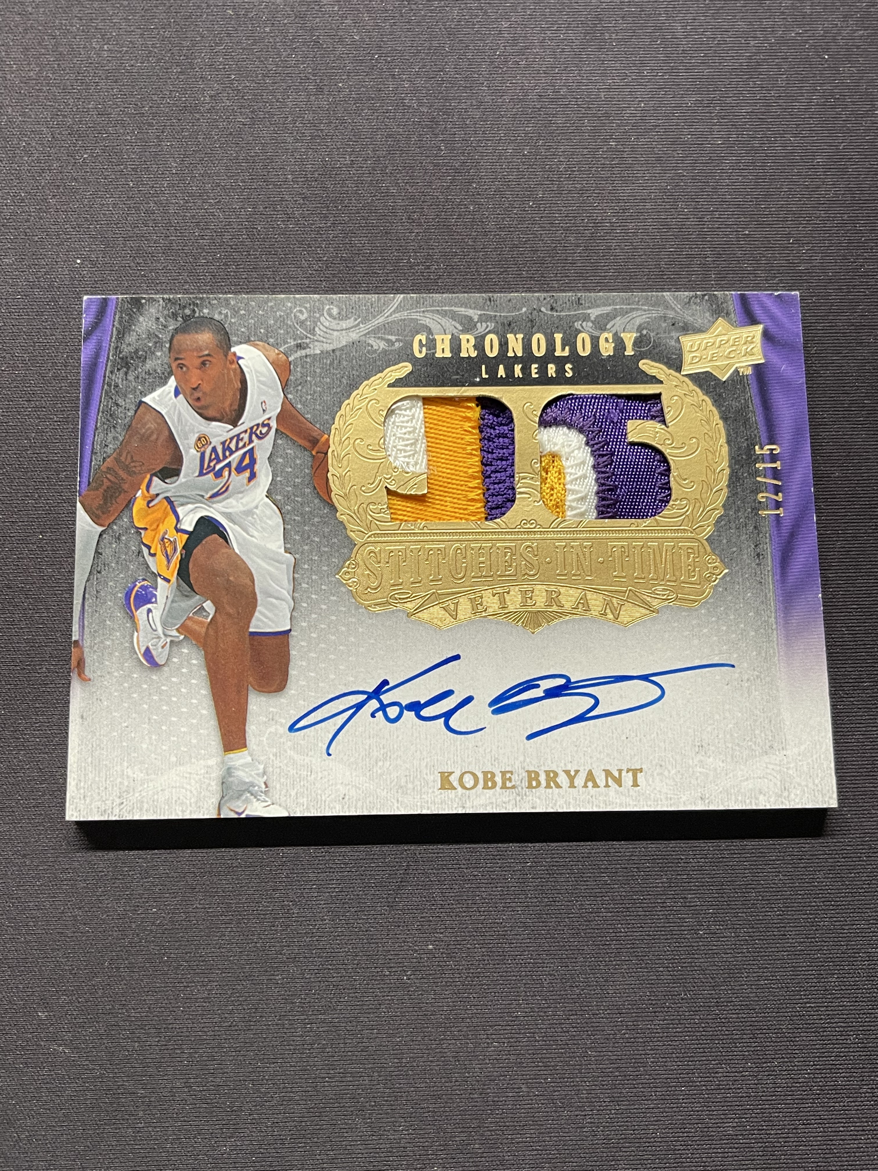 2007-08 Upper Deck Chronology Kobe Bryant 湖人 科比布莱恩特 Stitches in Time 老GU 双窗patch签字卡签 15编PA「老夫子」555