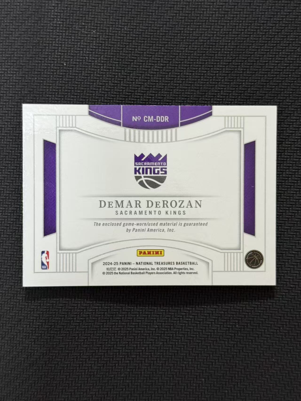 2024-25 Panini National Treasures DeMar DeRozan 国王 国宝 德玛尔 德罗赞 53/99编 大窗物料 球衣切割 亲穿 GU 卡品如图 老公DR