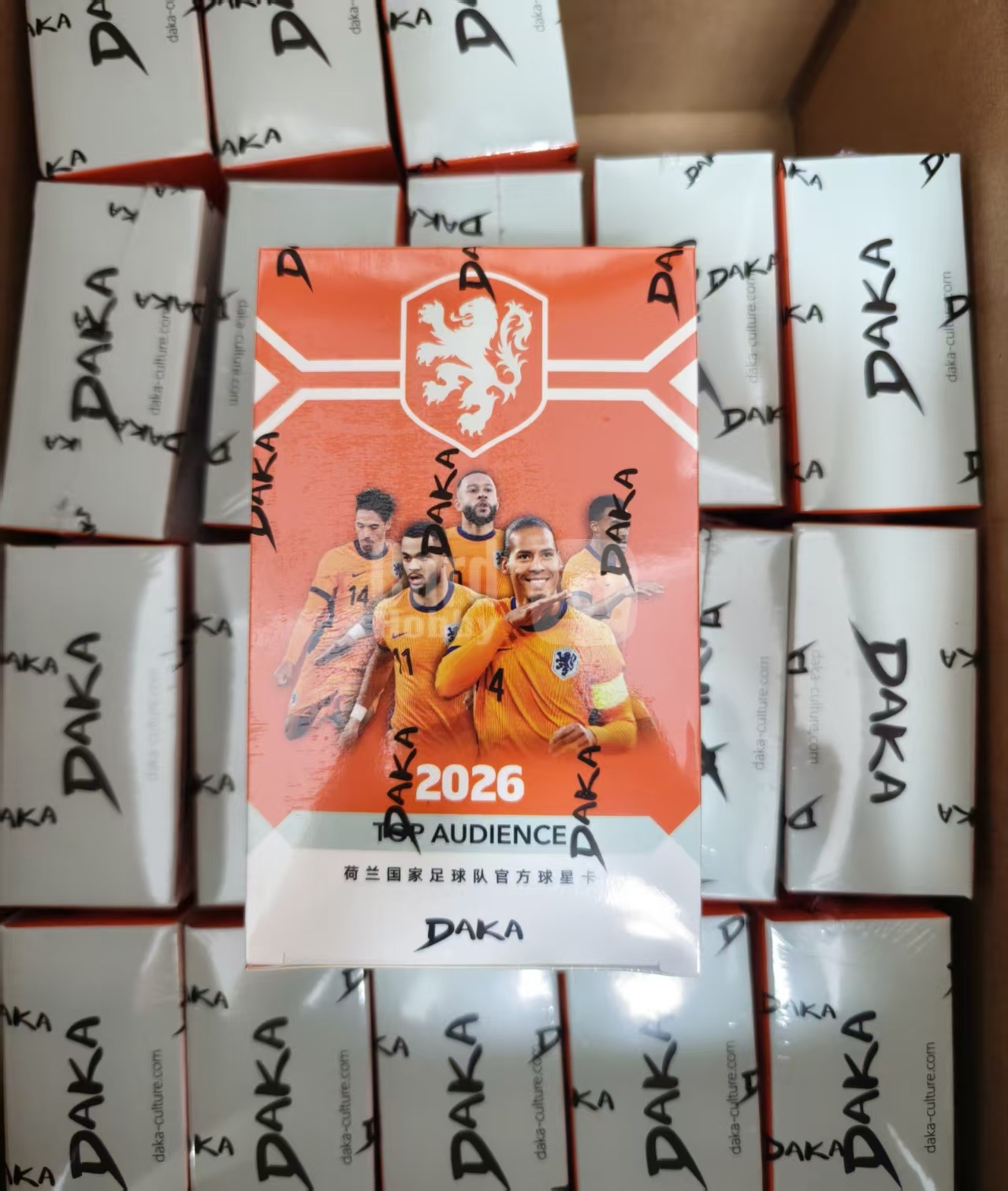2026 DAKA Top Audience 荷兰国家足球队 队盒 原箱散盒 未拆 6包/盒 4张/包 范戴克 德佩 1/1 签字 球衣