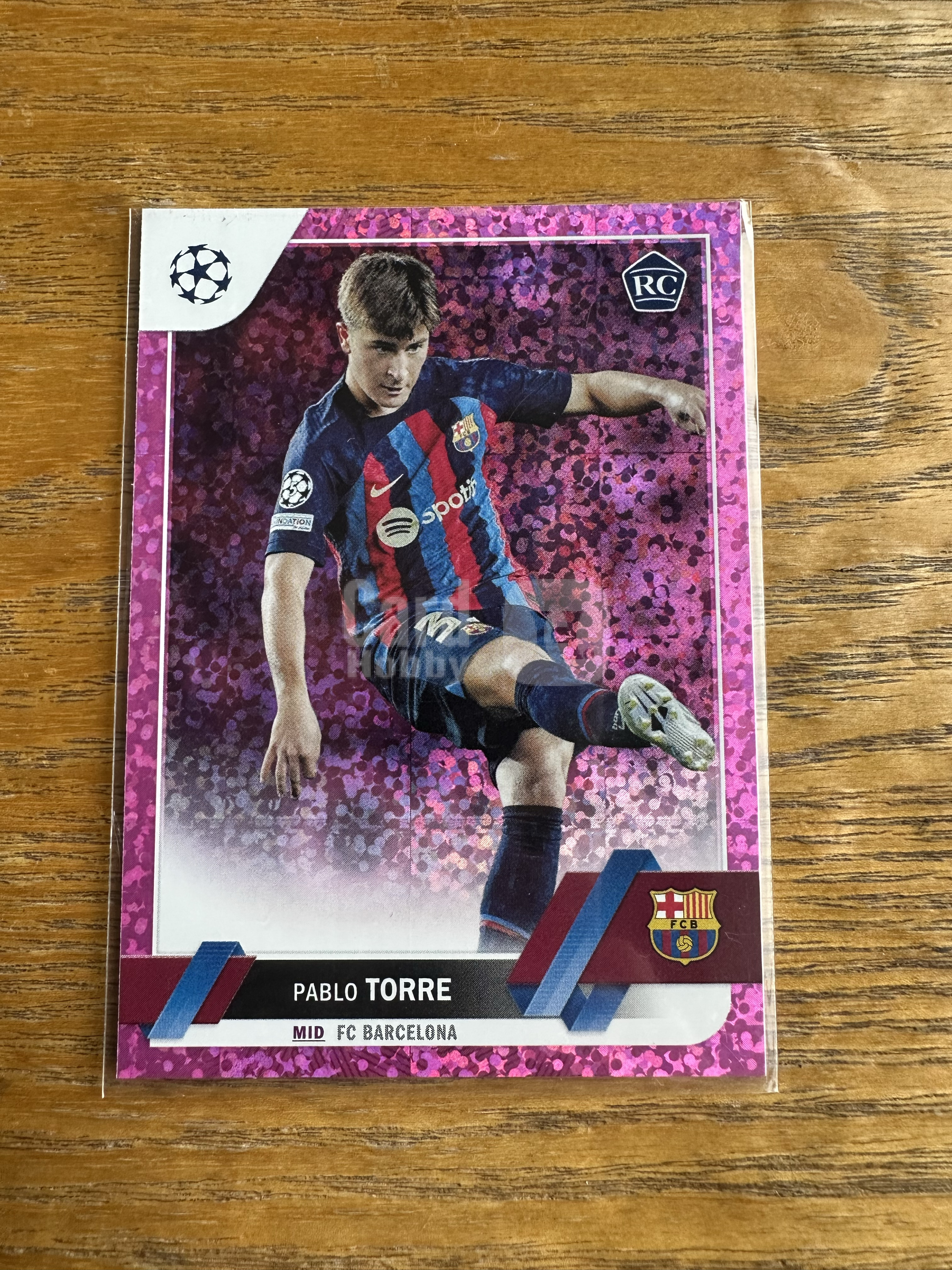 2023-24 Topps UEFA Champions League Pablo Torre RC topps ucc 欧战 巴萨 巴勃罗 托雷 新秀 粉碎冰 折射