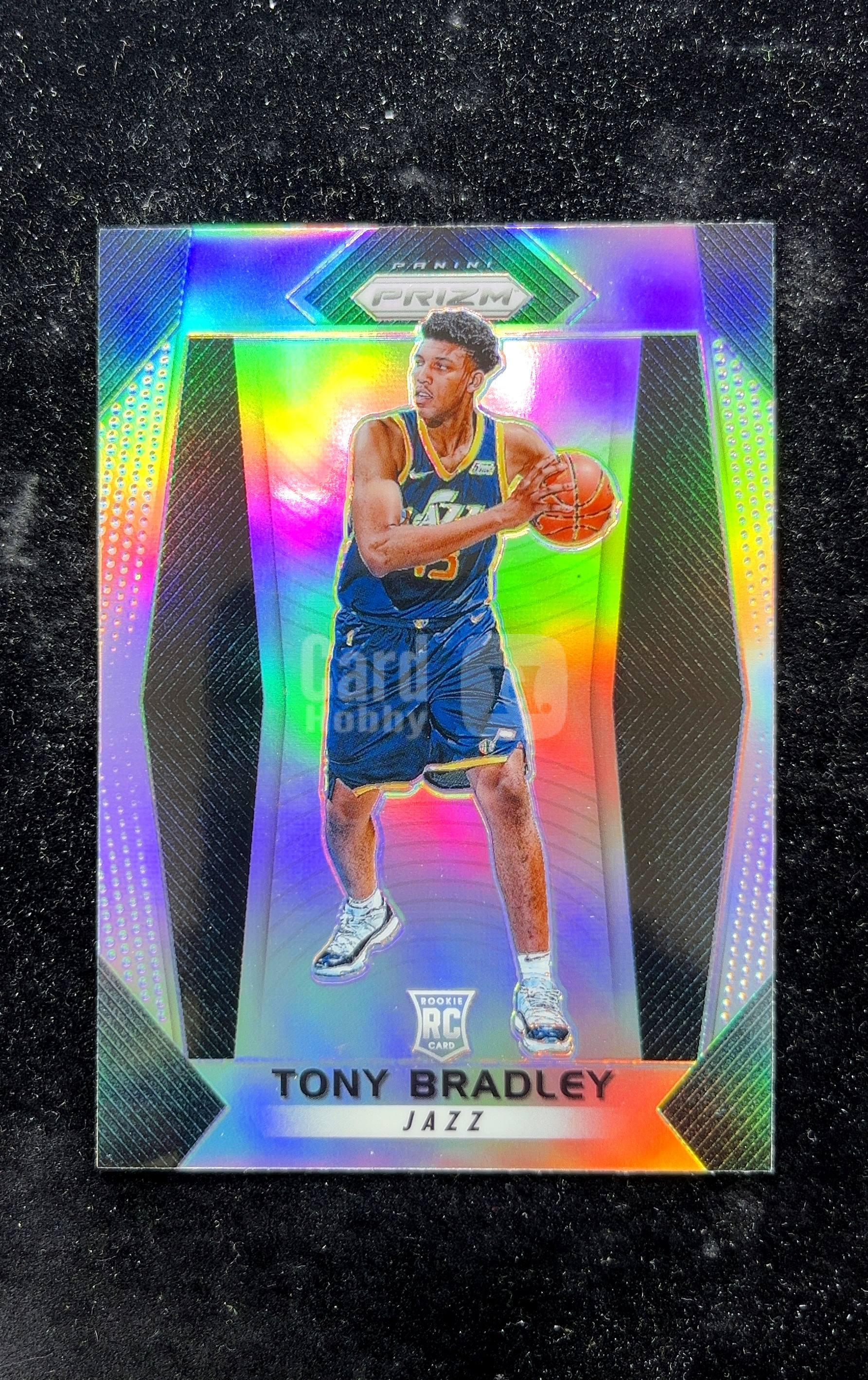 【小白1%代卖】2017 Panini Prizm Rookie 新秀 Tony Bradley 托尼·布拉德利 银折 折射 新秀 RC 卡品如图 高价值 #118 Jazz 爵士 0626