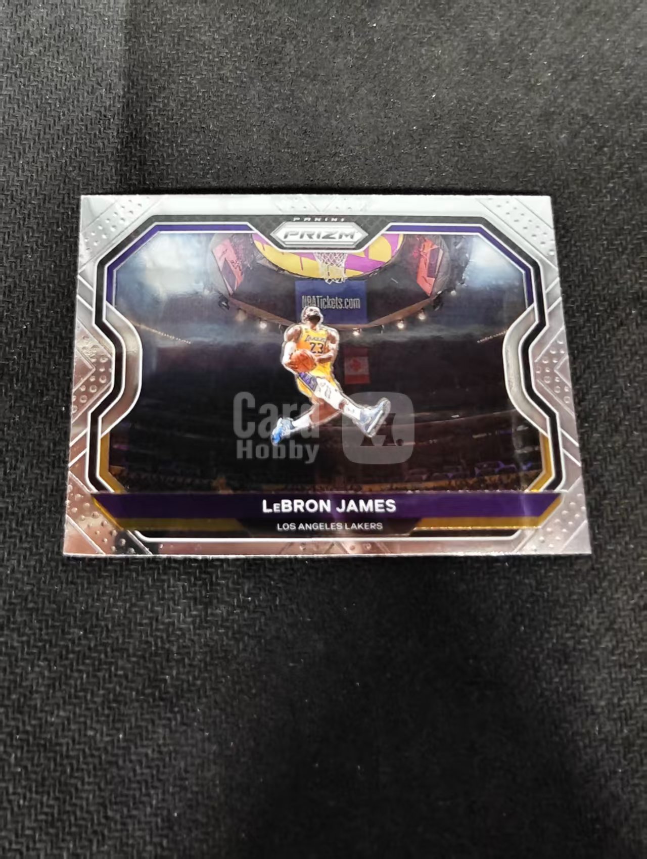2020-21 Panini Prizm LeBron James 勒布朗 詹姆斯 湖人 剪刀脚 瑕疵如图