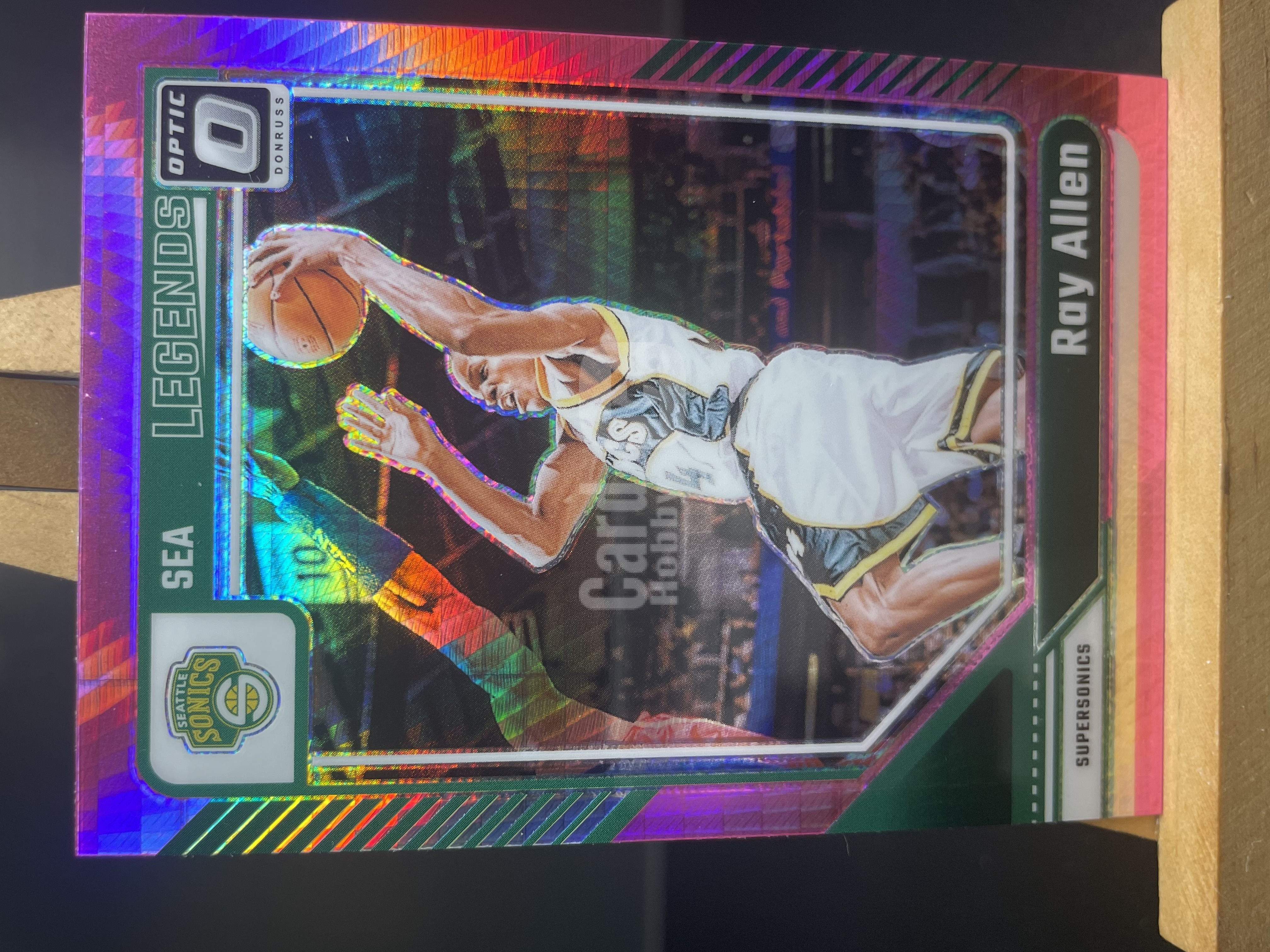 (T2) 2024-25 PANINI OTPIC 粉 Hyper折 雷阿伦 近期大热球星 收藏凑套必备 卡品如图 !!!
