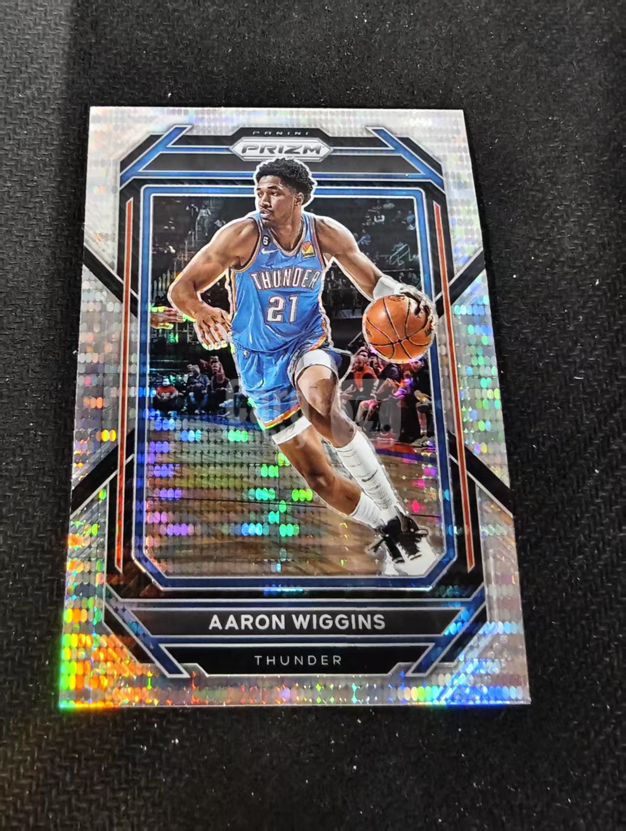 2022-23 Panini Prizm Aaron Wiggins 阿隆 维金斯 雷霆 脉冲折 PZ 划痕 边角瑕疵 #65