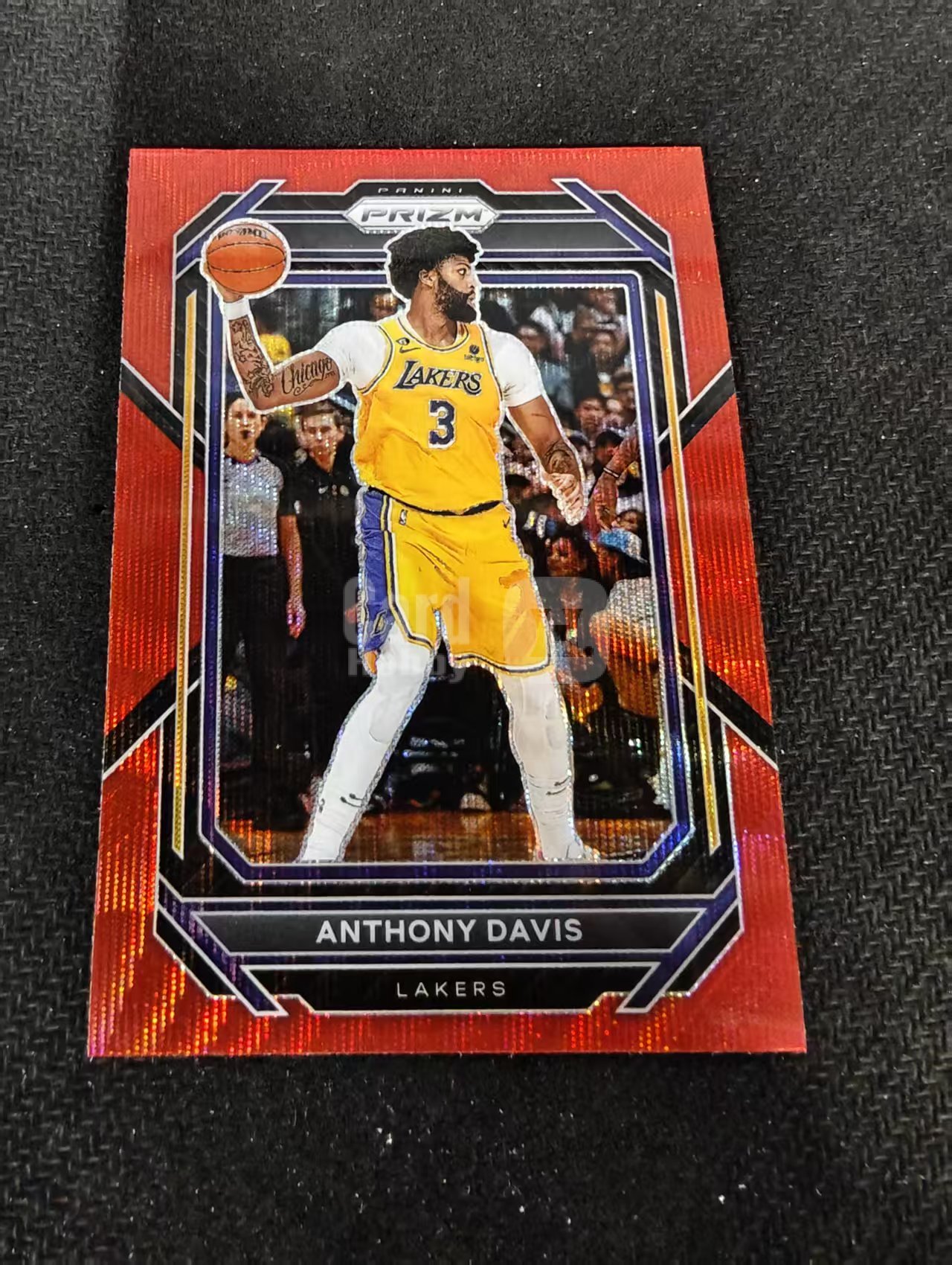 2022-23 Panini Prizm Anthony Davis 安东尼 戴维斯 浓眉 湖人 红波纹 PZ 划痕 边角瑕疵 #122