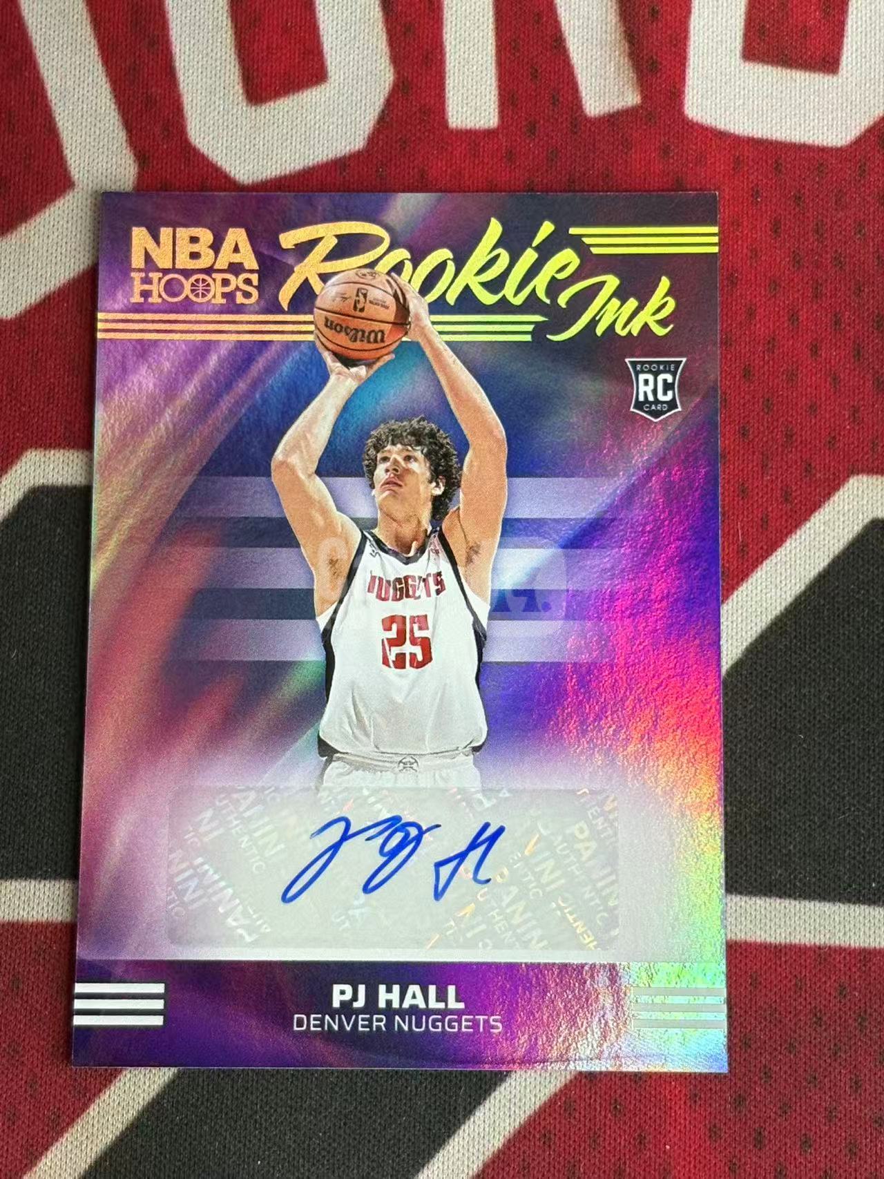 2024-25 PANINI HOOPS PJ HALL 掘金 新秀RC PJ霍尔 签字卡 INK签 新秀签 银折 折射 专收凑套必备【烂臭嘴拍卖】