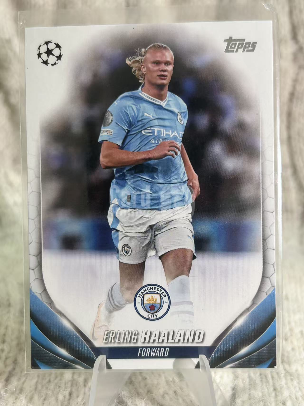 2024-25 Topps UEFA Champions League Erling Haaland 埃尔林・哈兰德,外号魔人布欧,效力曼城,拿下三冠王、英超金靴,进球效率惊人