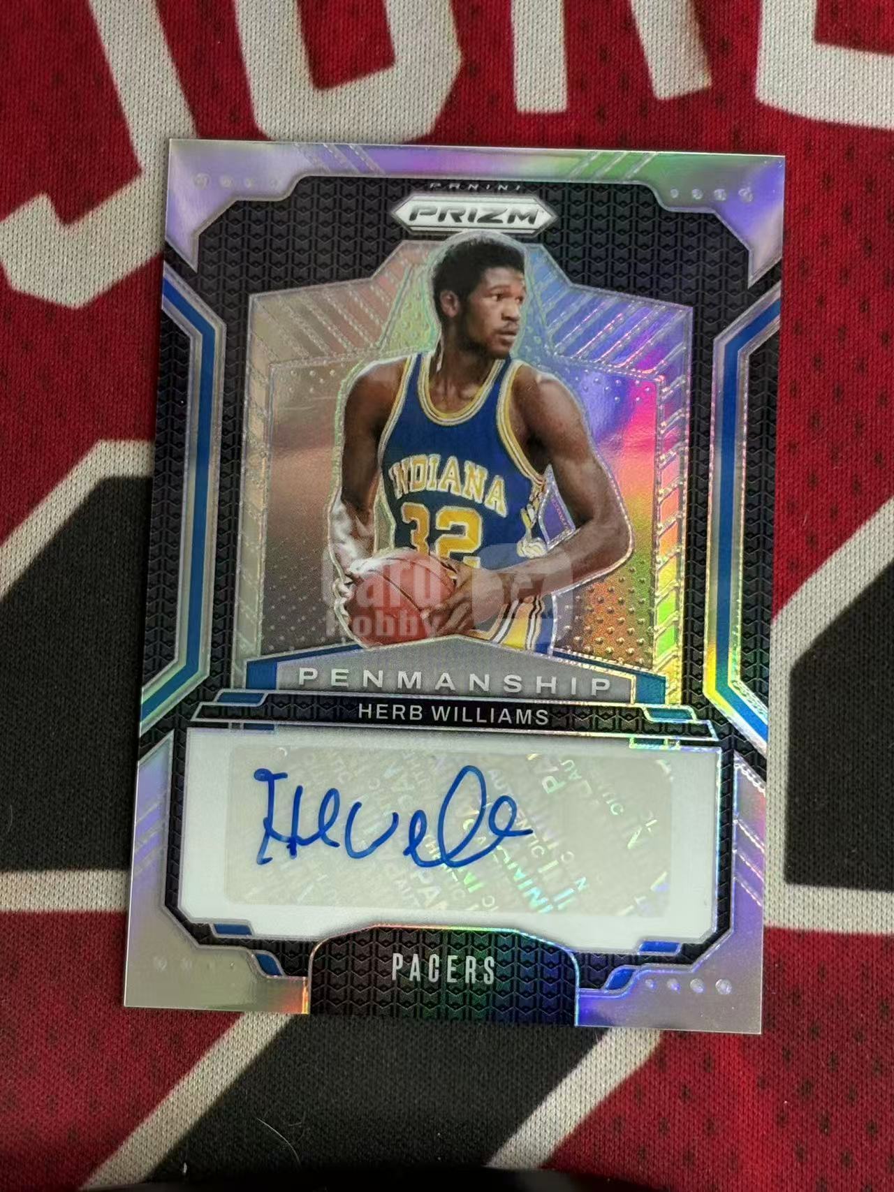 2024-25 PANINI PRIZM PZ系列 HERB WILLIAMS 步行者名宿 赫伯威廉姆斯 签字卡 书法签字卡 银折 折射 专收凑套必备【烂臭嘴拍卖】