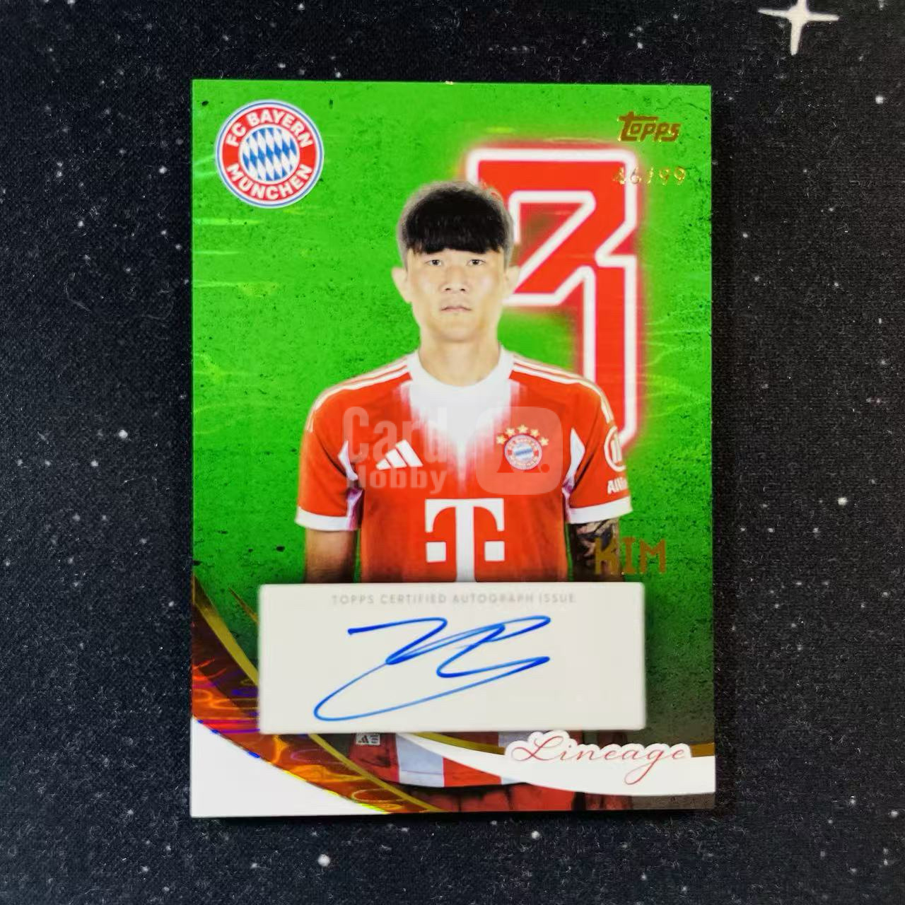 2025-26 Topps Lineage 拜仁血统队盒 MINJAE KIM 金玟哉 背号签字 绿折 99编 韩国那不勒斯 微痕边角微白 洛北拍卖 洛宸9612@