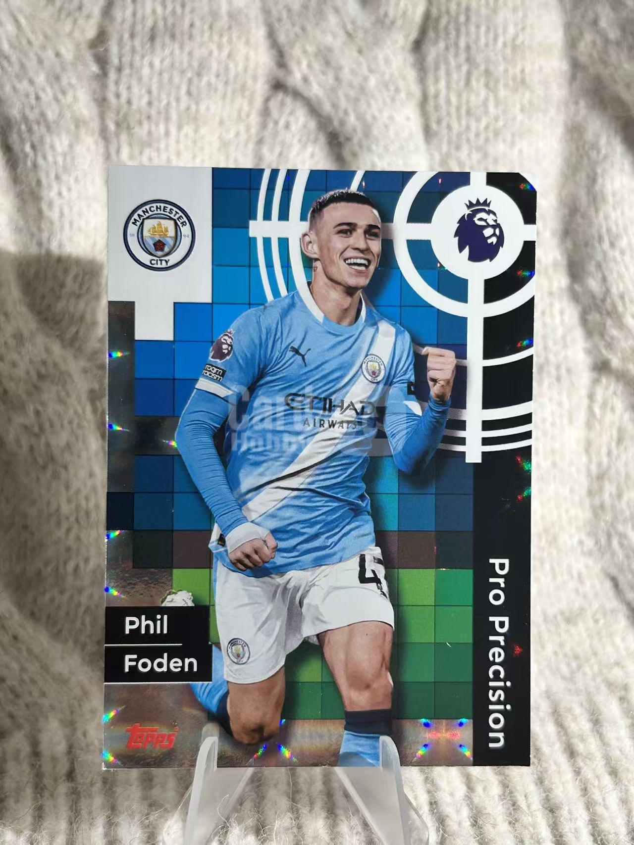 2024-25 Topps Pro Precision Phil Foden 精准系列特卡,银折,曼城中场,本土天才,技术灵动得分能力强,凑套必备