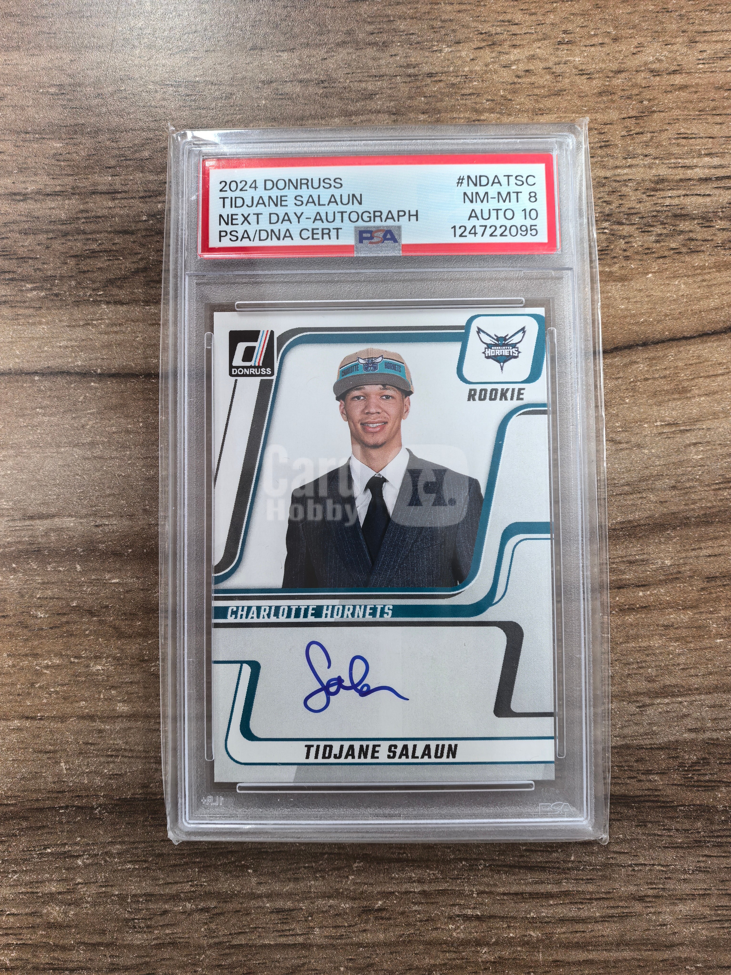 2024-25 Panini Donruss Tidjane Salaun RC 杜蕾斯 黄蜂 提贾尼萨隆 新秀 签字 卡签 明日签 评级卡 PSA 8+10分 卡品如图 收藏必入 min
