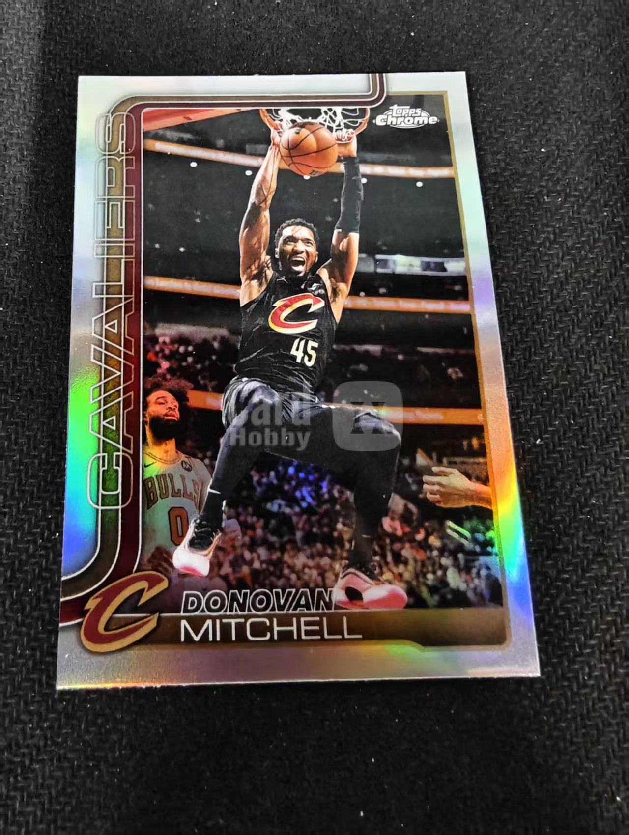 2026 Topps Chrome Update Donovan Mitchell 骑士 多诺万 米切尔 银折 TCU 划痕 边角瑕疵 #19