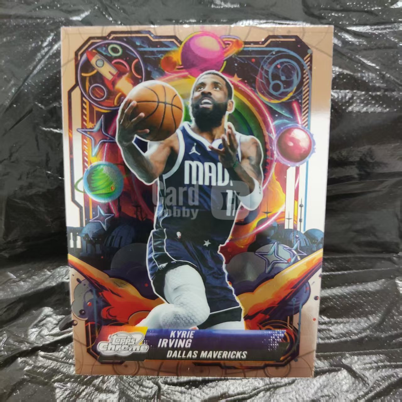 2025-26 Topps NBA Topps Cosmic Chrome Kyrie Irving 凯里 欧文 propulsion特卡 独行侠队 收藏必备 可累计 回收球星卡