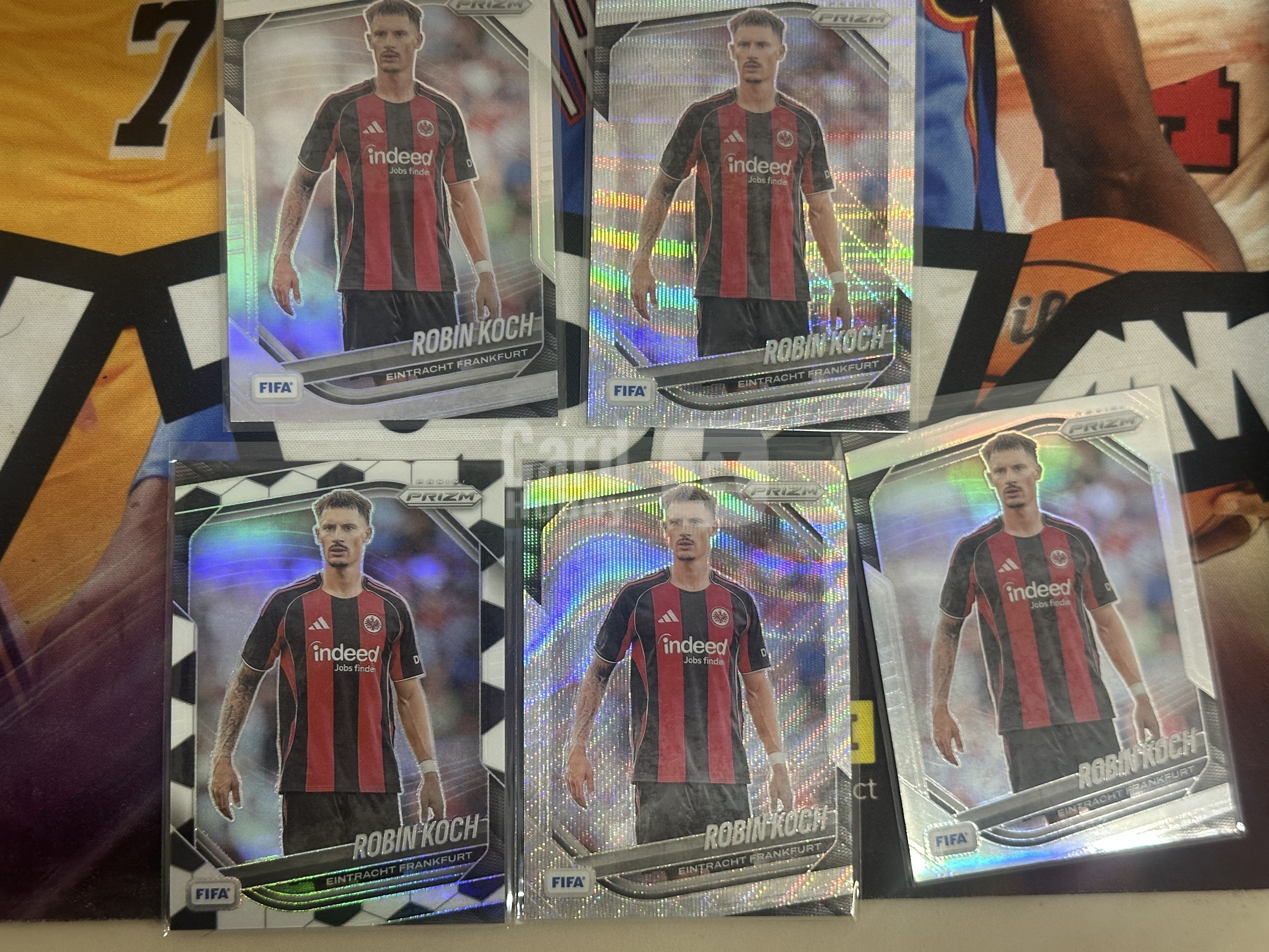 2025 Panini Prizm UEFA Euro Robin Koch 【小猪包代卖】罗宾・科赫 世俱杯 波纹折 银折 黑白折 球皮折 法兰克福 特卡 base 出生