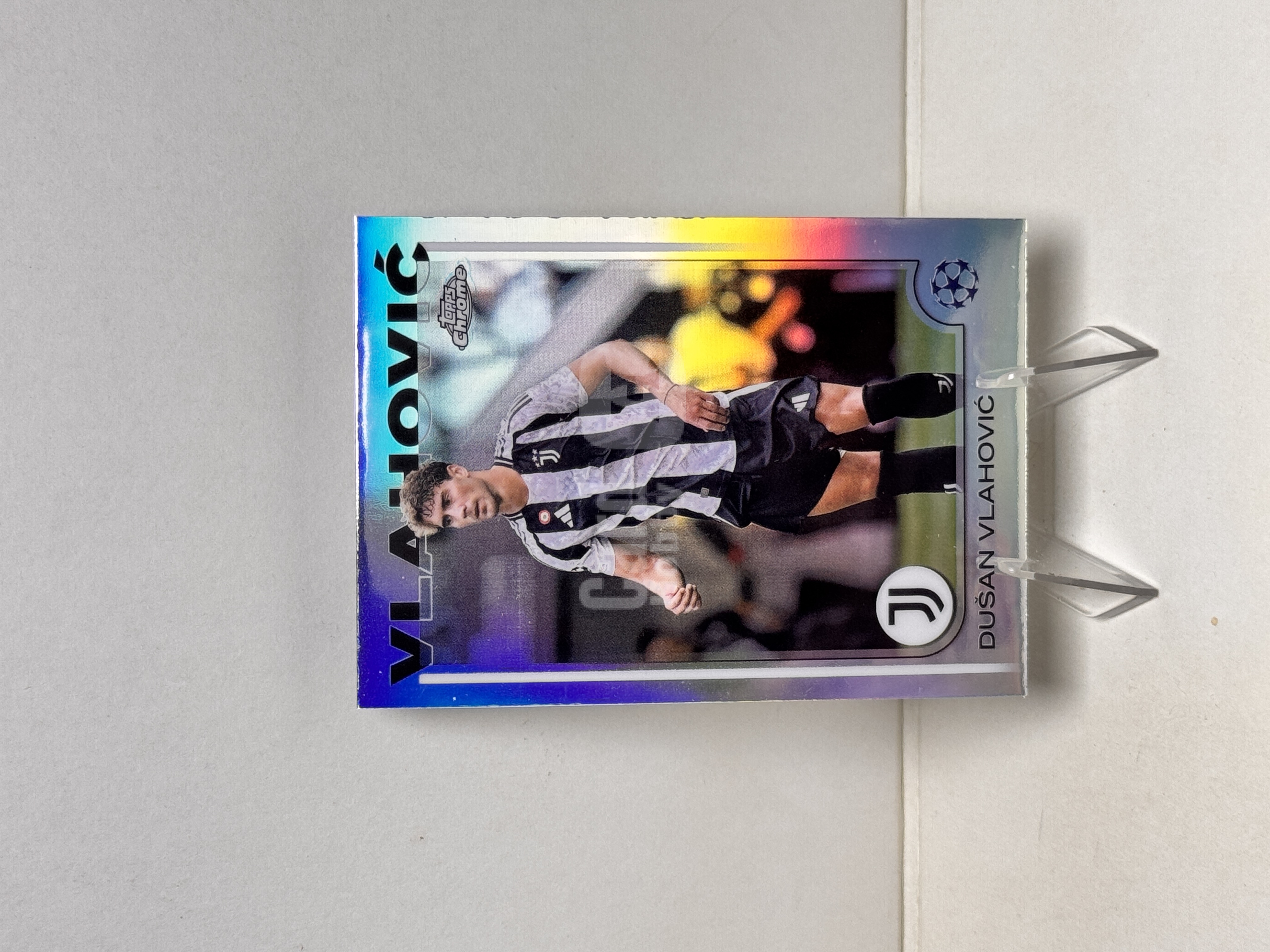 2025 Topps Chrome Dušan Vlahović 欧冠 TC 尤文图斯 杜尚 弗拉霍维奇 银折 折射 实卡精美 收藏必备 卡品如图 【星爷代拍】F1-2