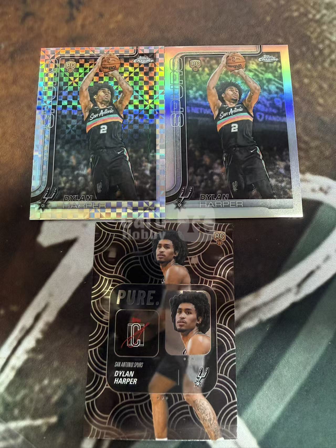 2025-26 Topps Chrome Dylan Harper RC tc update 马刺 迪伦 哈珀 新秀 格子折 棋盘折 银折 特卡 卡品如图 跑跑