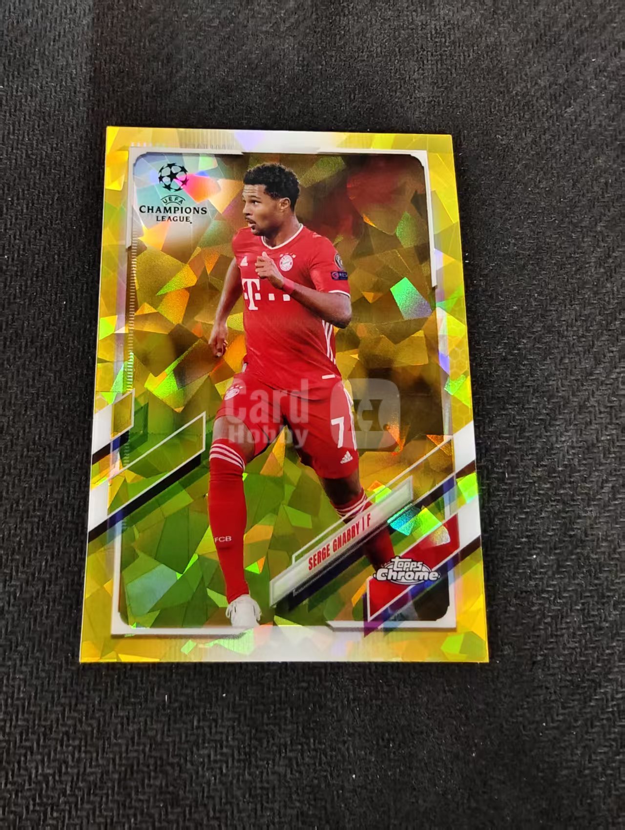 【可合并,不累计】2021 Topps Chrome Serge Gnabry 塞尔日 格纳布里 拜仁慕尼黑 蓝宝石 黄碎冰折 99编 欧冠 瑕疵如图