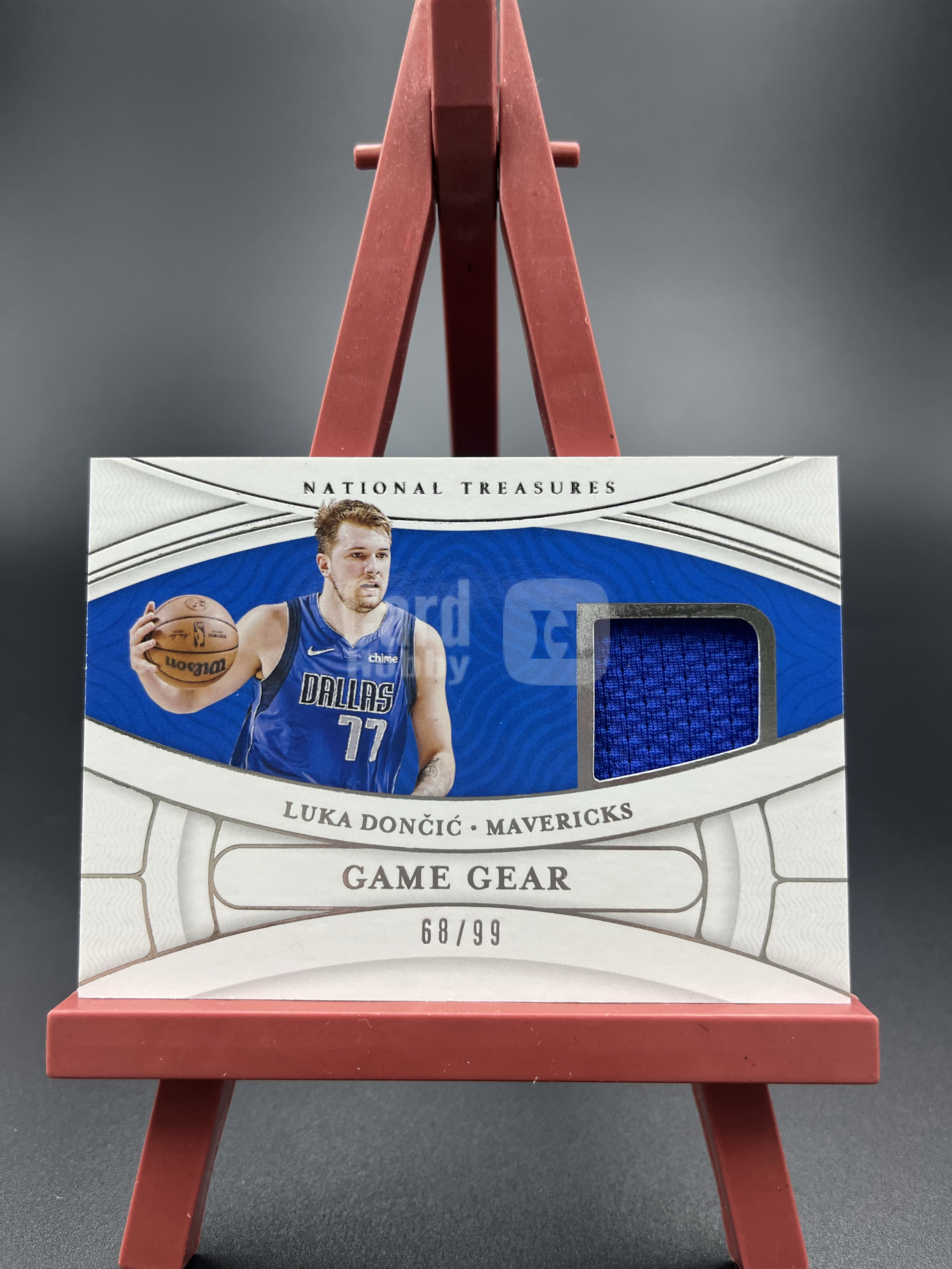 【西子拍卖】2021-22 National Treasures Luka Doncic 卢卡 东契奇 国宝 独行侠 68/99编 物料球衣切割 GU亲穿落场 Game Gear 卡品如图 XZ19