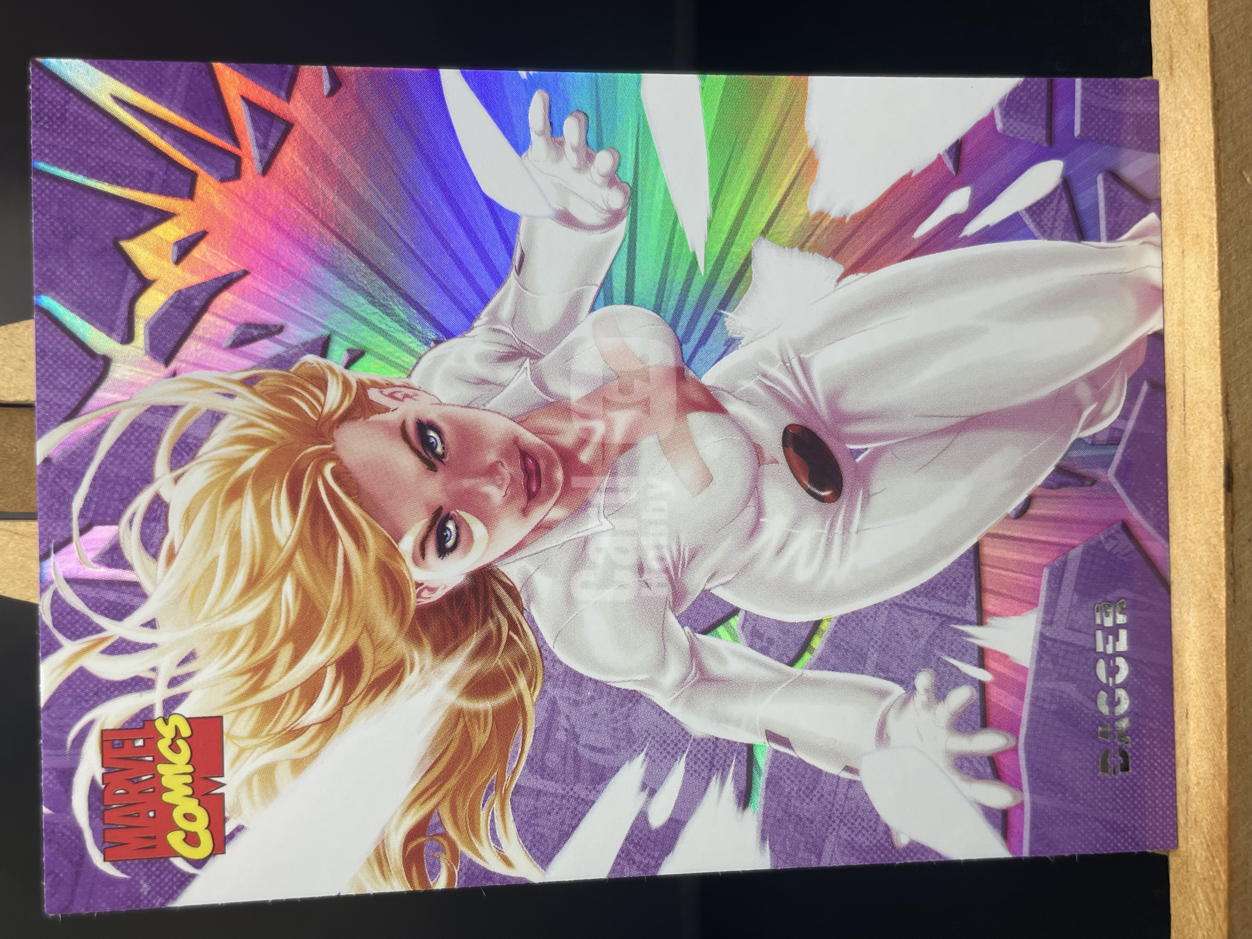 (T2)2023 漫威 FINDNG CARD MARVEL 折射 匕首 实卡好看 收藏凑套必备 卡品如图 !!!