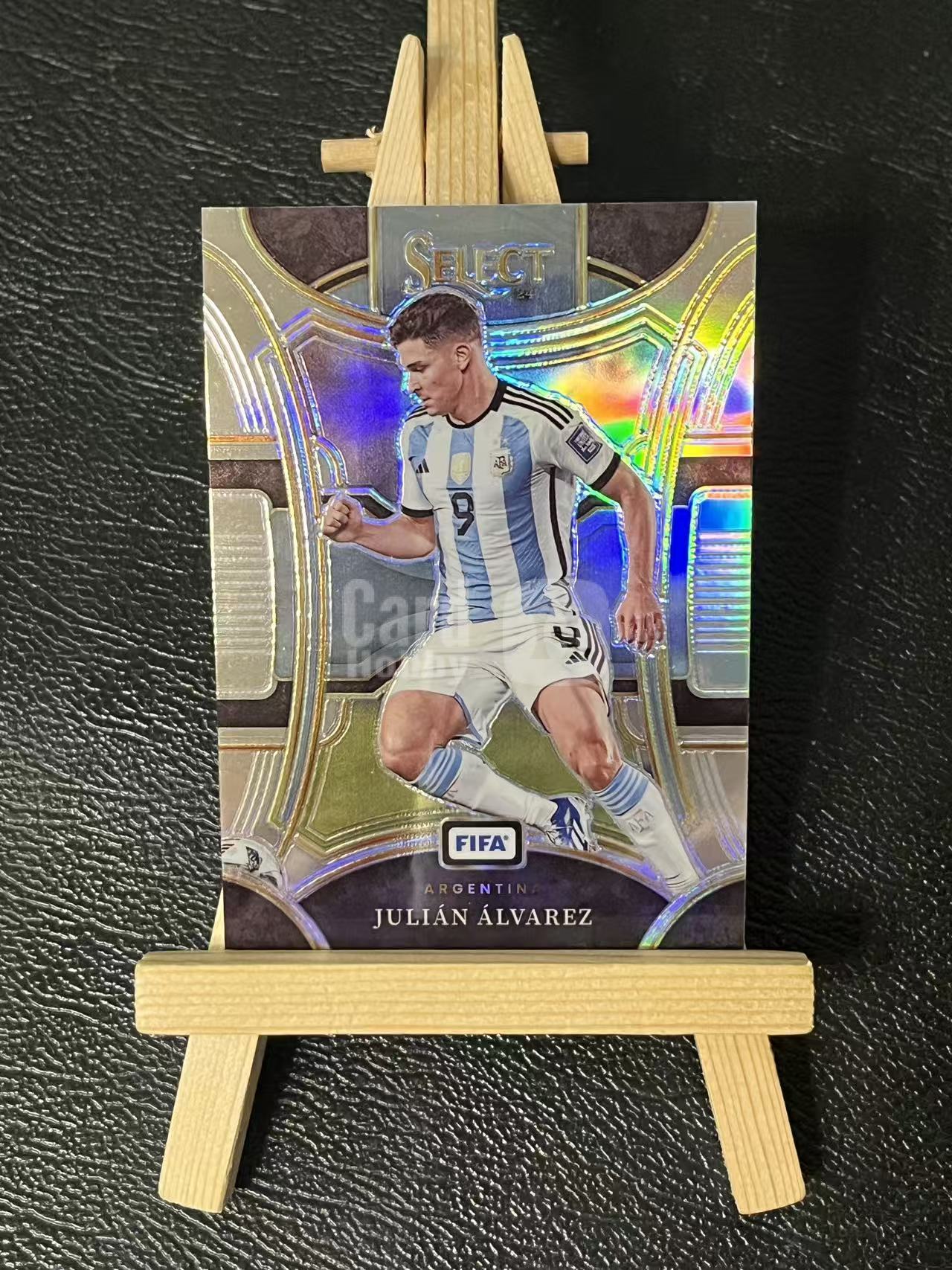 2023-24 Panini Select Julián Álvarez 阿尔瓦雷斯 阿根廷 银折 实卡精美 卡品如图 LA-2