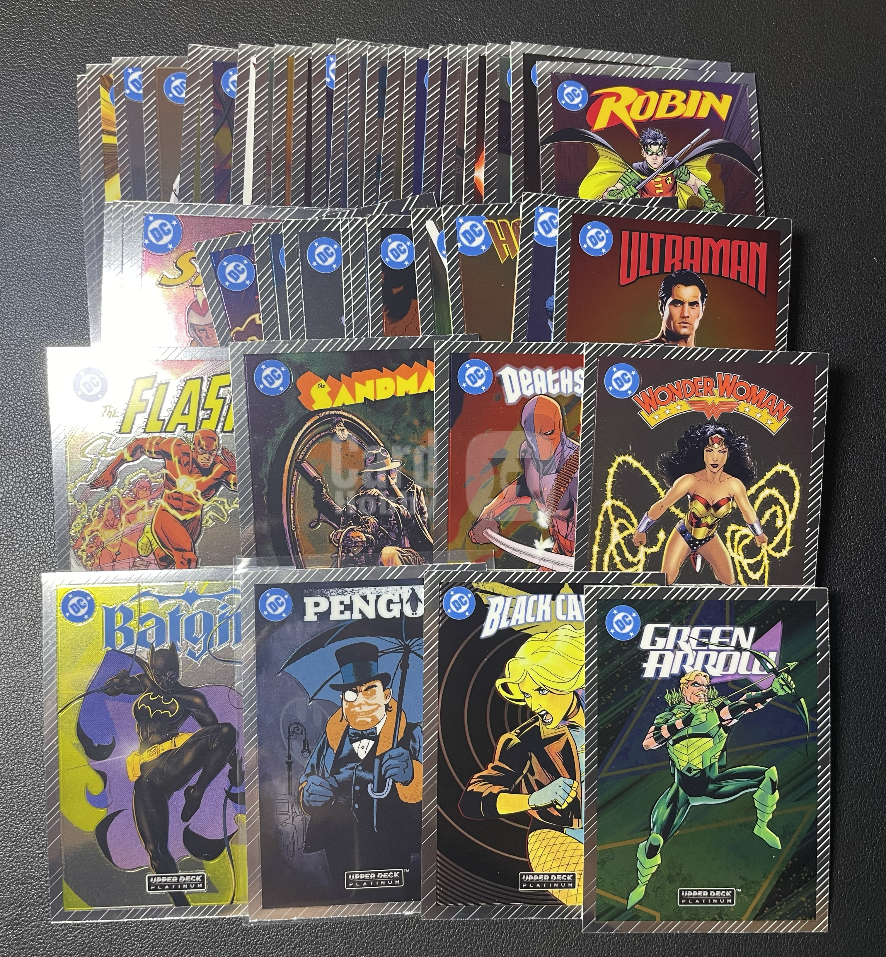 2026 Upper Deck DC Universe DC宇宙Platinum铂金 神奇女侠 绿箭侠 蝙蝠少女 闪电侠等 漫画封面变化版44张不重复 2026 UD DC漫画宇宙Platinum白金