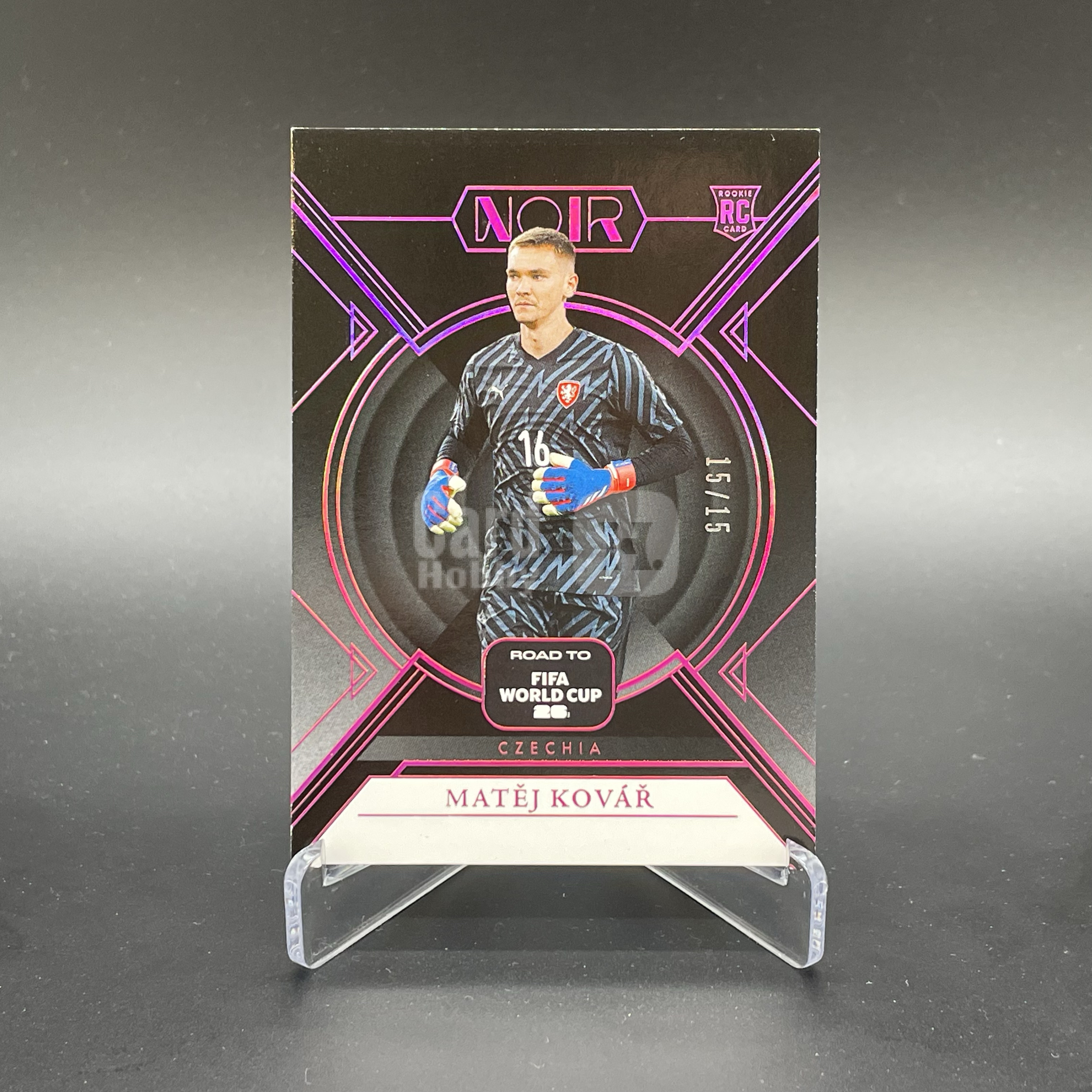 2025-26 Panini Noir Matej Kovar RC 【无界代卖】诺尔 世界杯之路 捷克 新秀 马泰伊 科瓦尔 15/15编 尾编 Base 粉折 粉平行 品如图 不累计 JJ