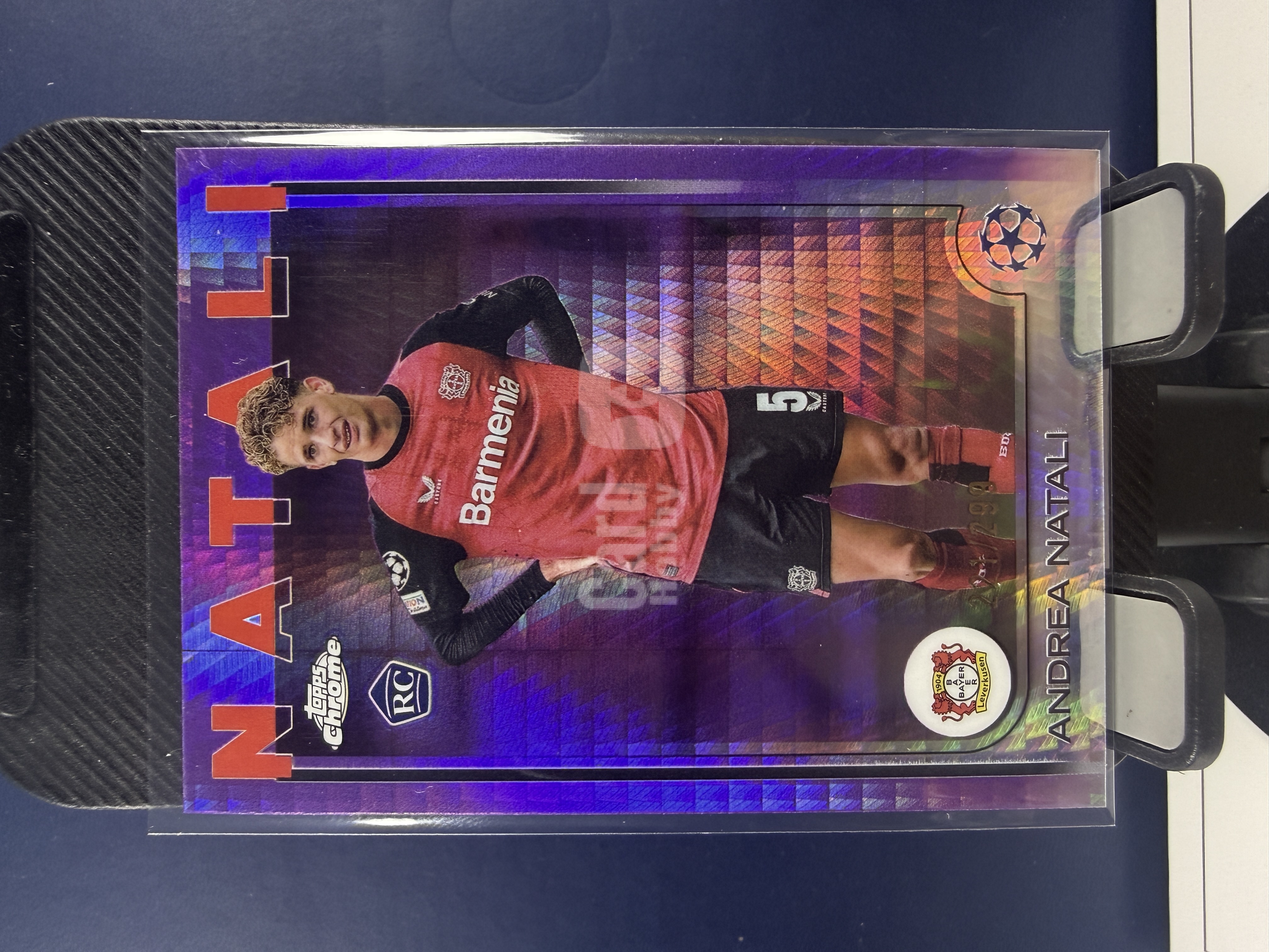 2024-25 Topps Chrome Andrea Natali RC TC 欧冠 勒沃库森 新秀 纳塔利 紫折 折射 299编 收藏必备 (沸腾)