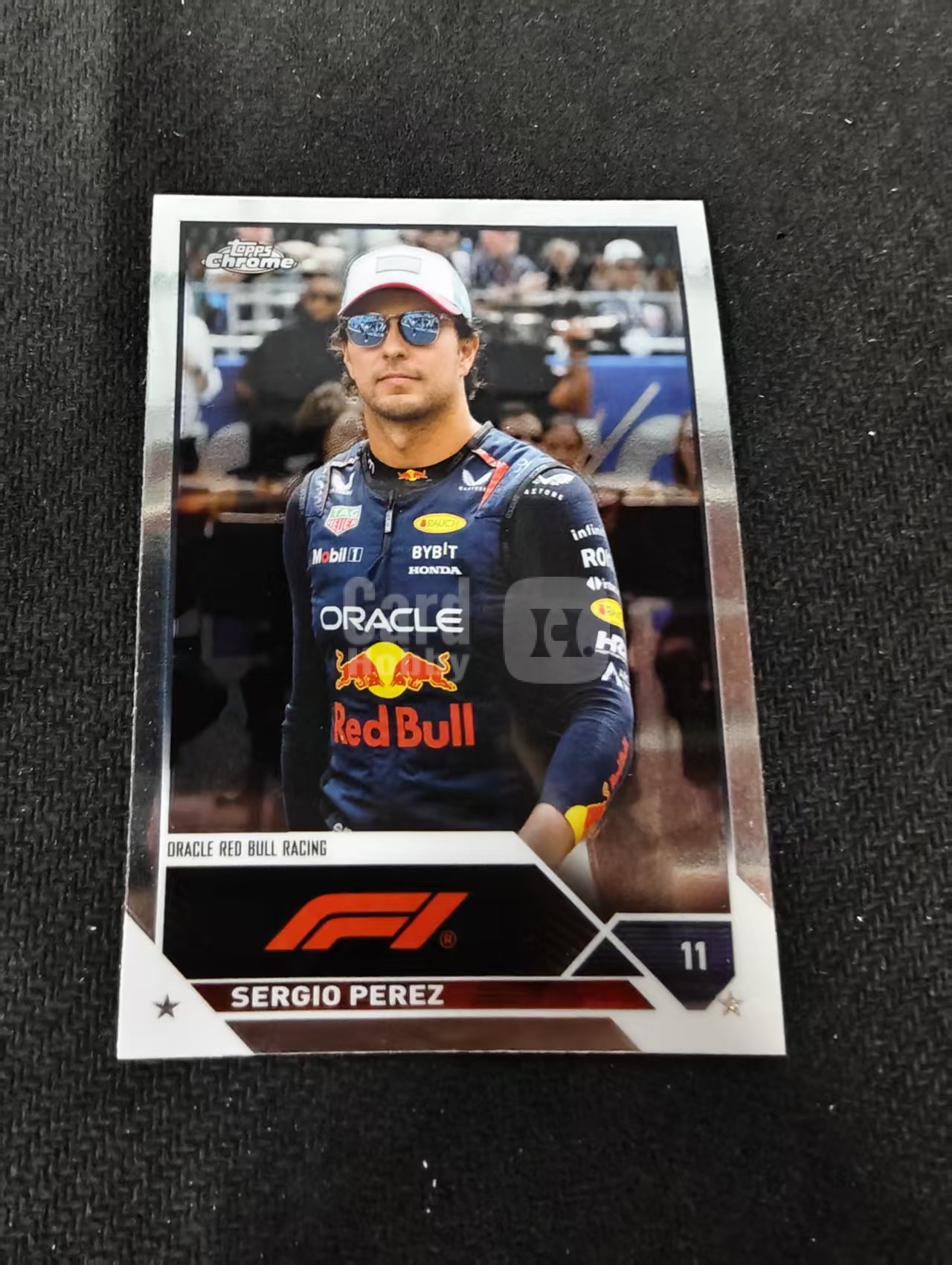 2023 Topps Chrome F1 Sergio Perez 塞尔吉奥 佩雷兹 佩雷斯 红牛 划痕 边角瑕疵 #11