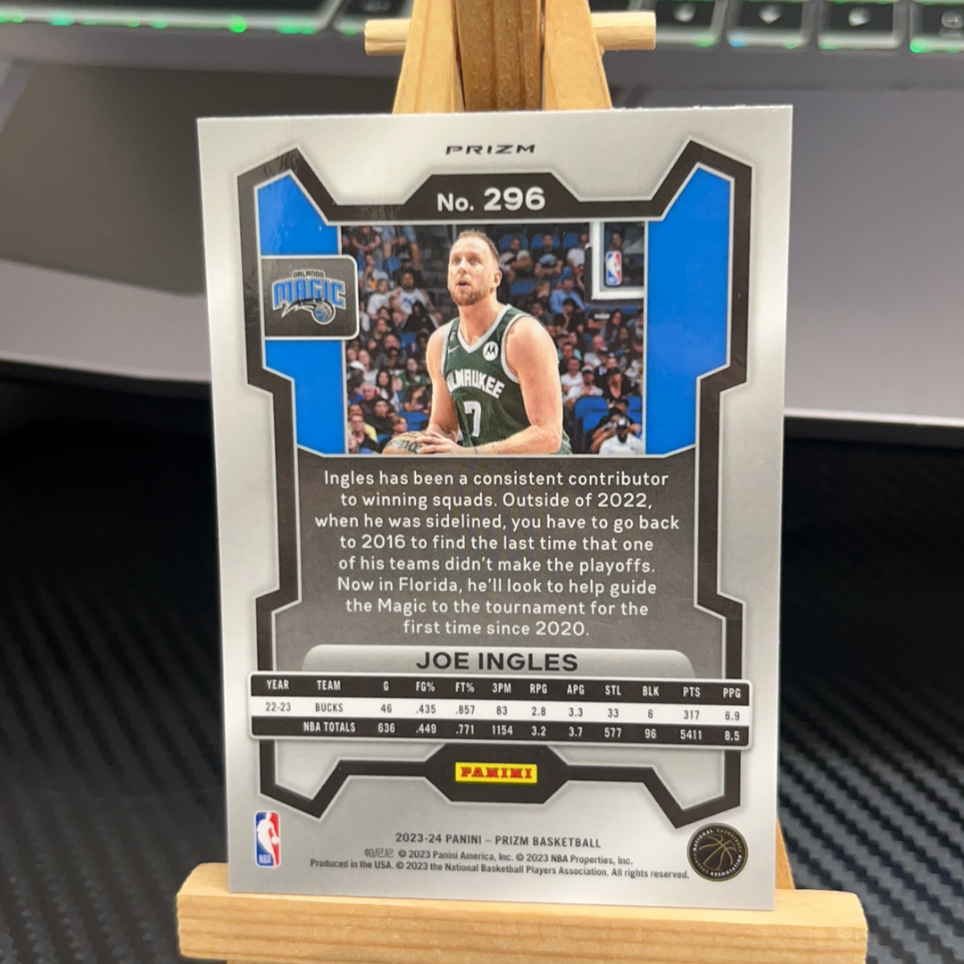 2023-24 Panini Prizm Joe Ingles 乔 英格尔斯 魔术 银折 折射 prizm系列 pz 卡品如图 凑图必备 值得收藏!免费代卖!