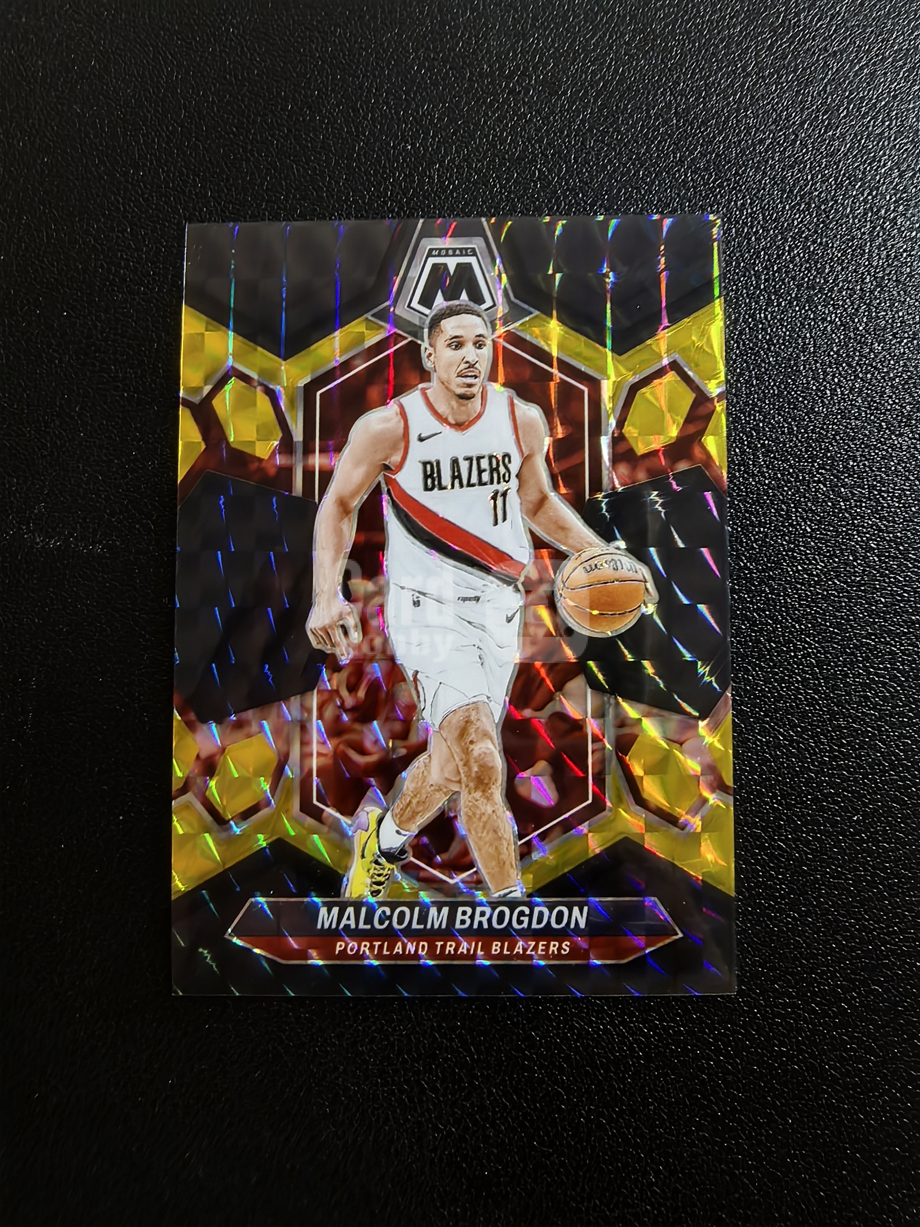 2023-24 Panini Mosaic Derrick Jones Jr. 马赛克 开拓者 马尔科姆布罗格登 8/8编 尾编 黑金马赛克折 折射 微瑕 实卡精美 卡品如图 冯总