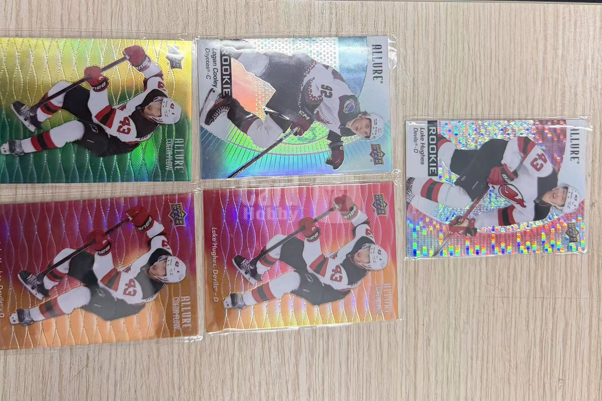2023-24 Upper Deck ALLURE HOCKEY Luke Hughes 五张不同折 卢克 休斯打包 新泽西魔鬼队 卡固官方代卖 Gordon