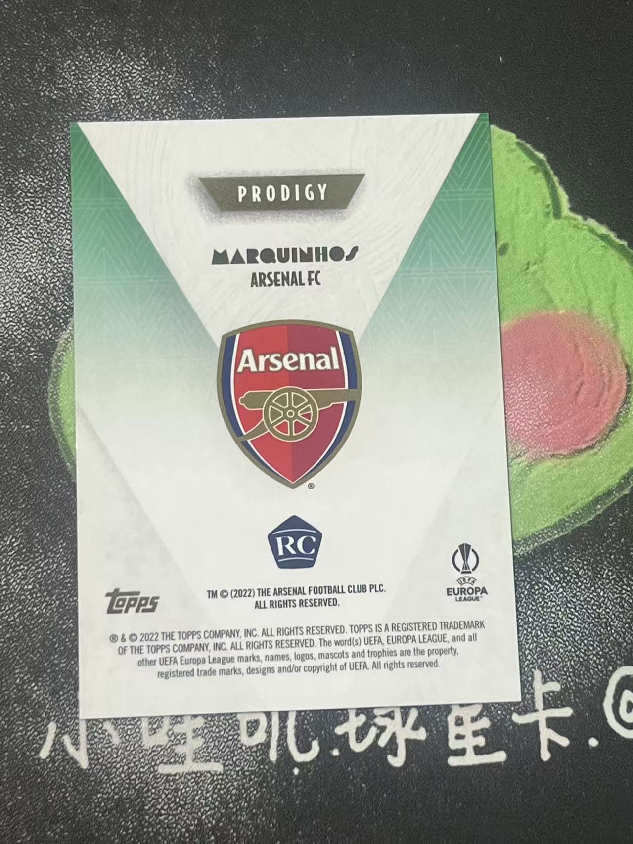 2022-23 Topps Deco Marquinhos DECO 阿森纳 马尔基尼奥斯 新秀 RC 99编 微瑕如图【ZYP代拍】暴暴