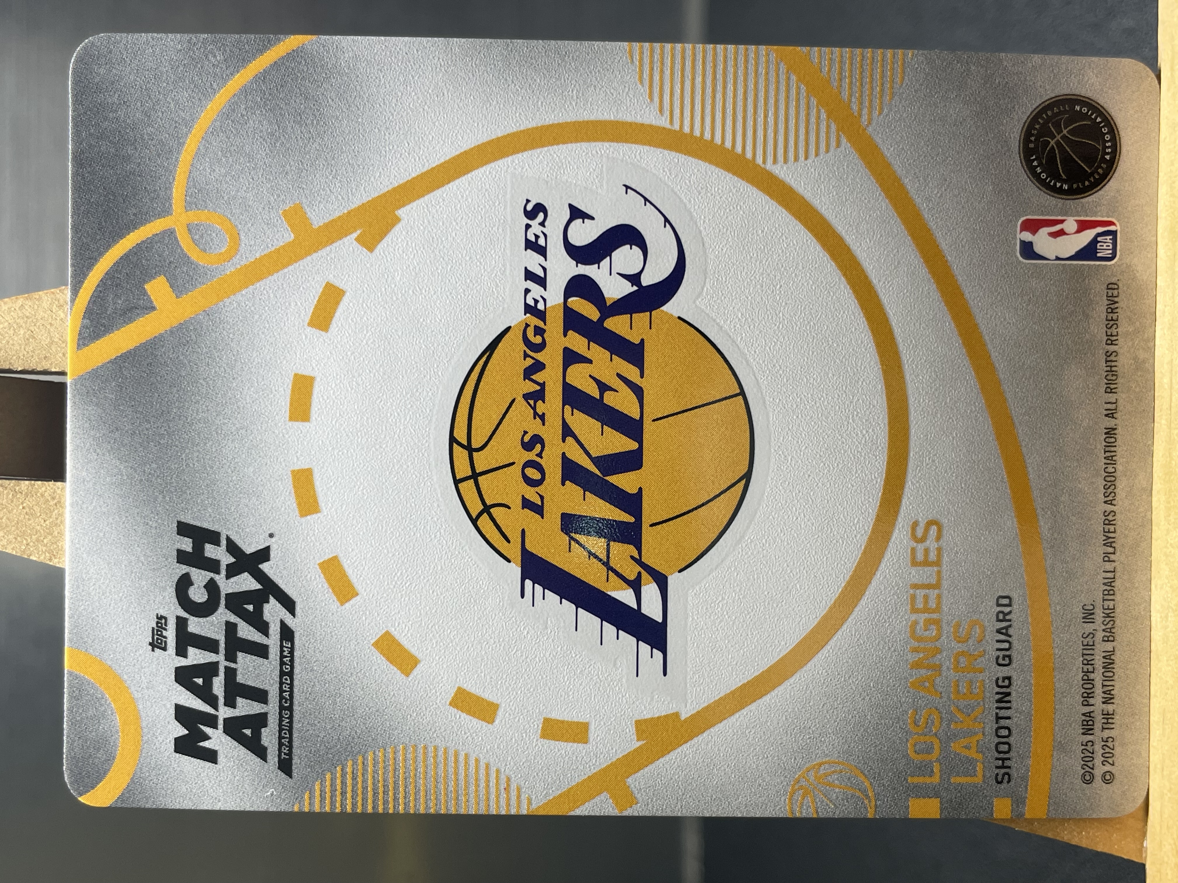 (C2) 2025 TOPPS 折射 里弗斯 湖人 近期大热球星 收藏必备 卡品如图 ! !