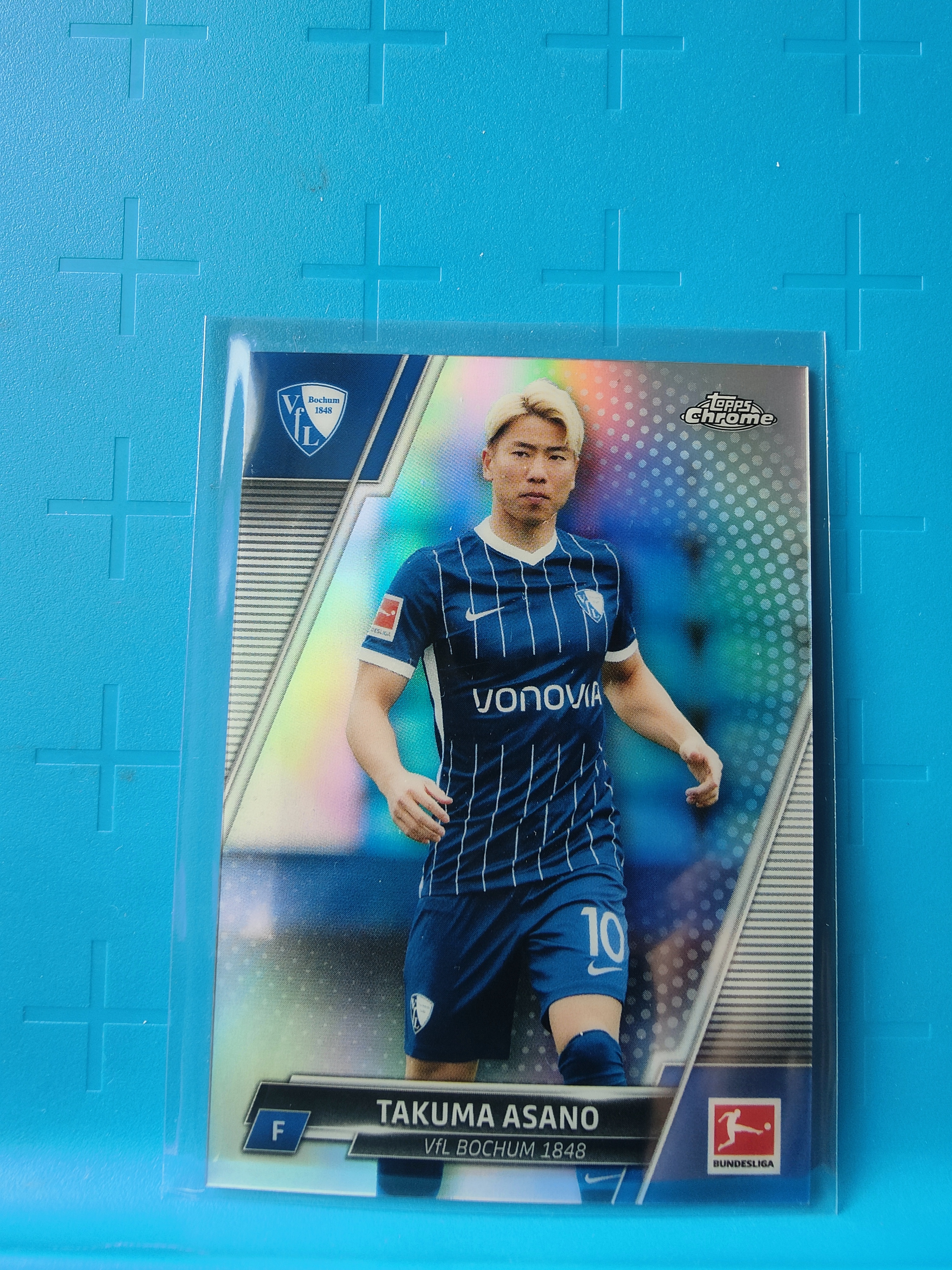 2022 Topps Chrome Takuma Asano 德甲 波鸿 浅野拓磨 银折 折射 卡品如图 X010K