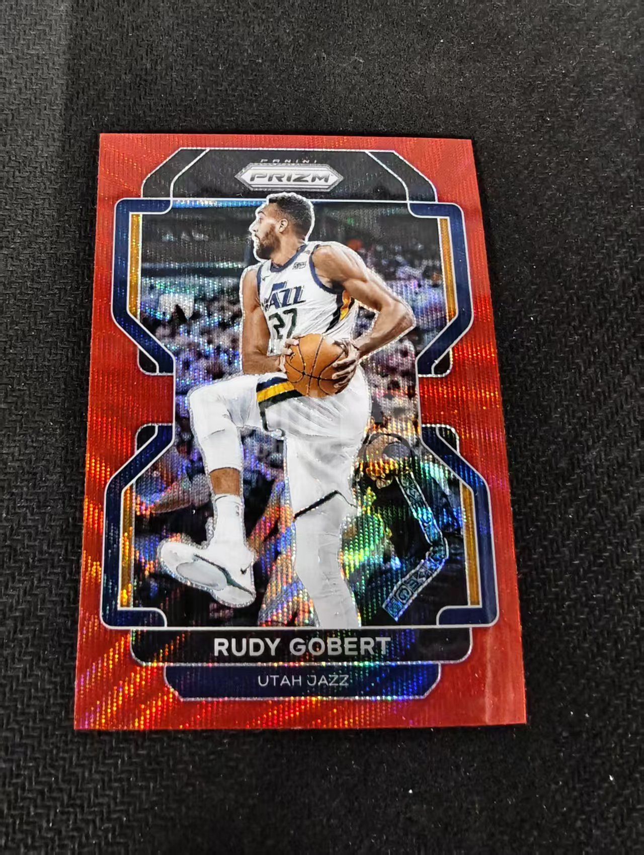 2021-22 Panini Prizm Rudy Gobert 鲁迪 戈贝尔 爵士 红波纹 PZ 划痕 边角瑕疵 #239