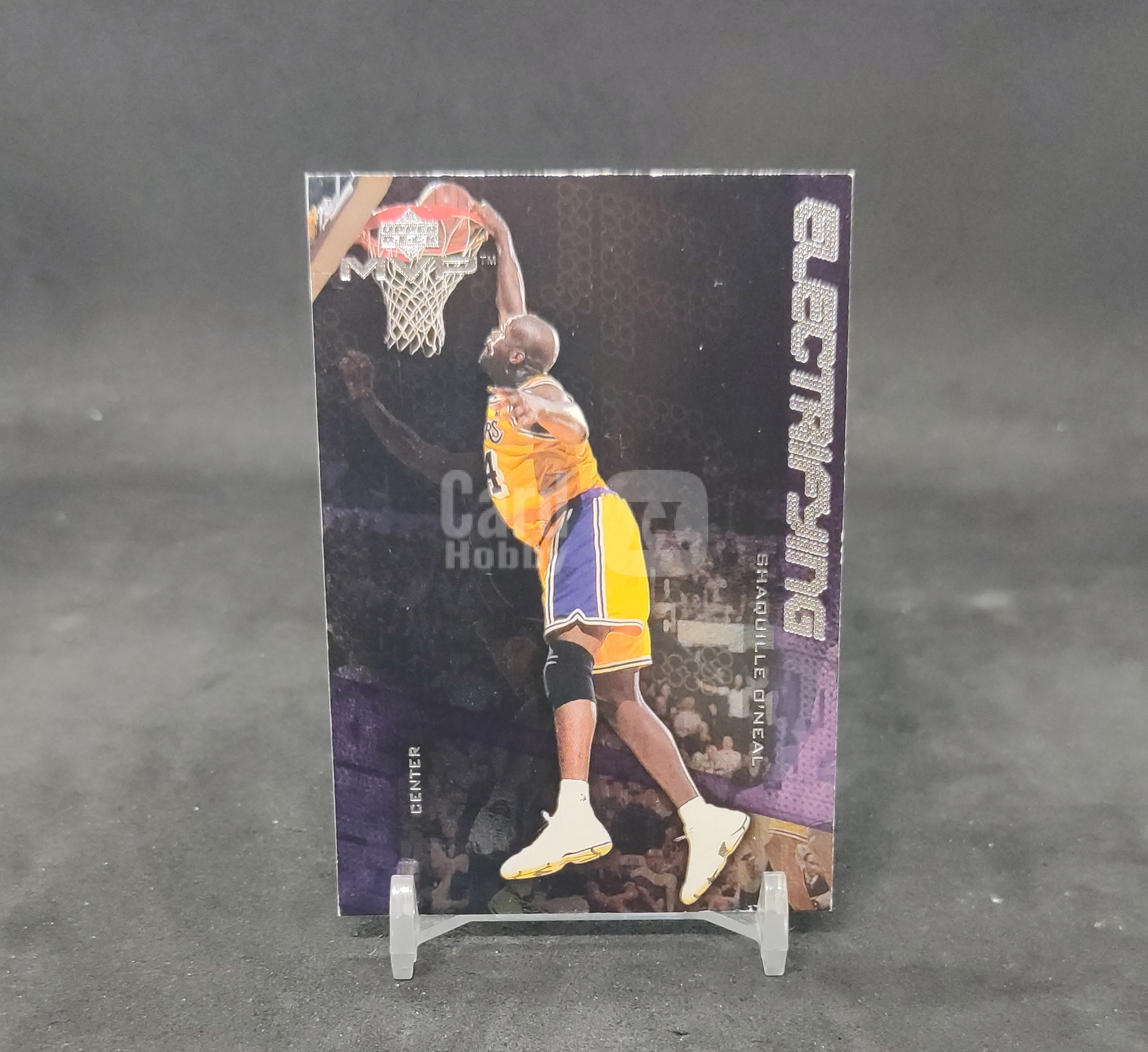 【DC拍卖】7.14(微瑕)1999-00 Upper Deck MVP 沙奎尔奥尼尔 Shaquille O'Neal Electrifying #E1 湖人 电光特卡 经典老卡