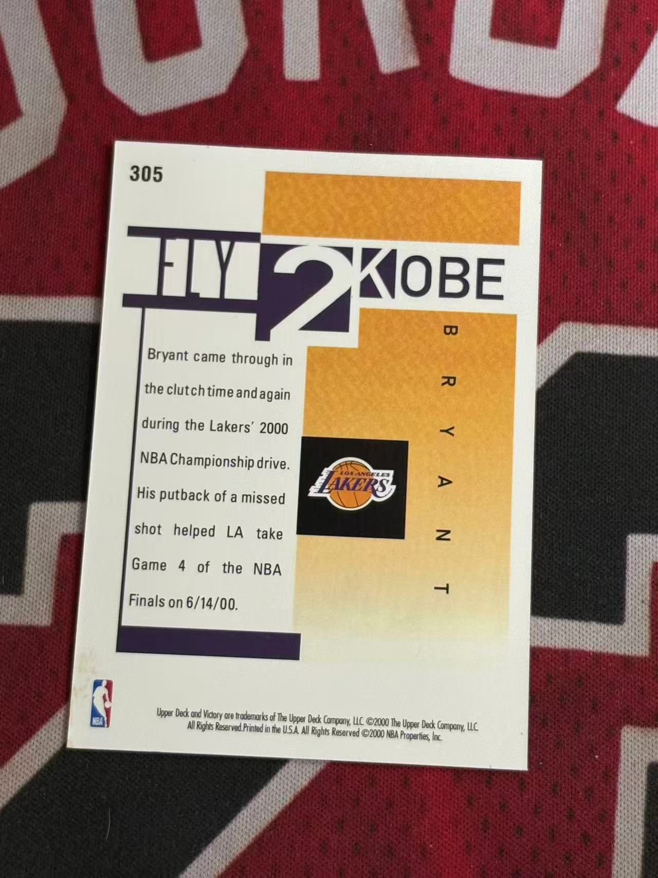 2000 UPPER DECK UD VICTORY Kobe Bryant 湖人名宿 8/24 黑曼巴 小飞侠 科比布莱恩特 fly 2 KOBE特卡 经典老特卡 经典动作选图【烂臭嘴拍卖】