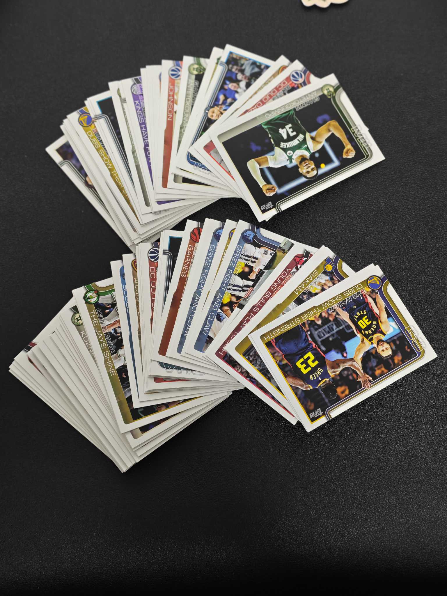 2025-26 Topps flagship Stephen Curry 【猴猴旺卡】横版base 打包69张 库里 字母哥 切特 吉迪等 接拍卖 a2【阿龙】