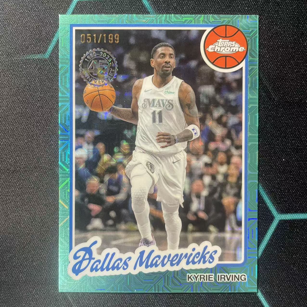 2025 Topps Flagship Kyrie Irving 【阿福代卖】 凯里 欧文 独行侠 青mojo折 45周年 复古 199编 收藏必备 (行行行)