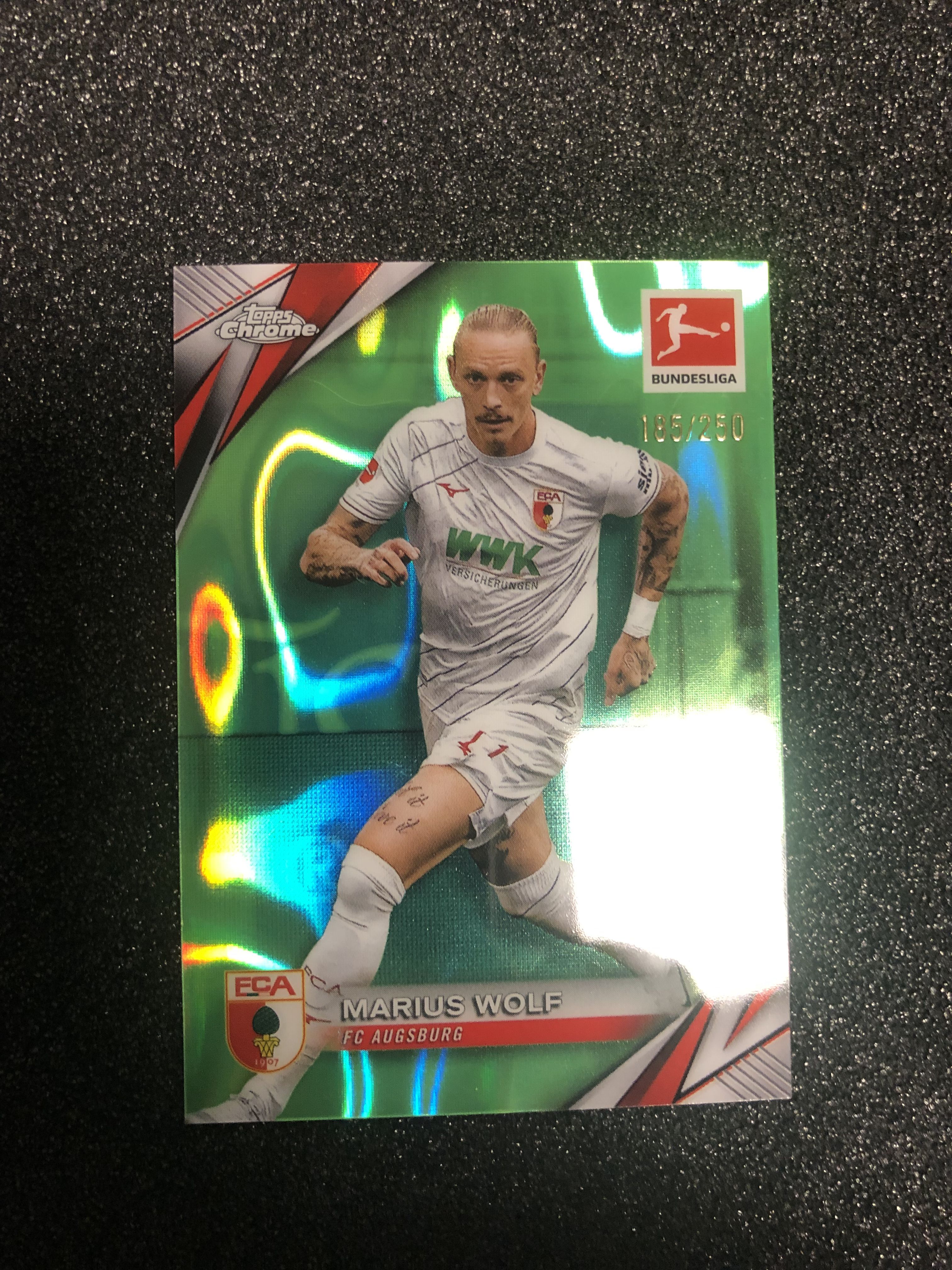 2024-25 Topps Chrome marius wolf 德甲tc 马里乌斯-沃尔夫 德国 奥格斯堡 250编 青熔岩折 185/250 卡品如图 凑套收藏必