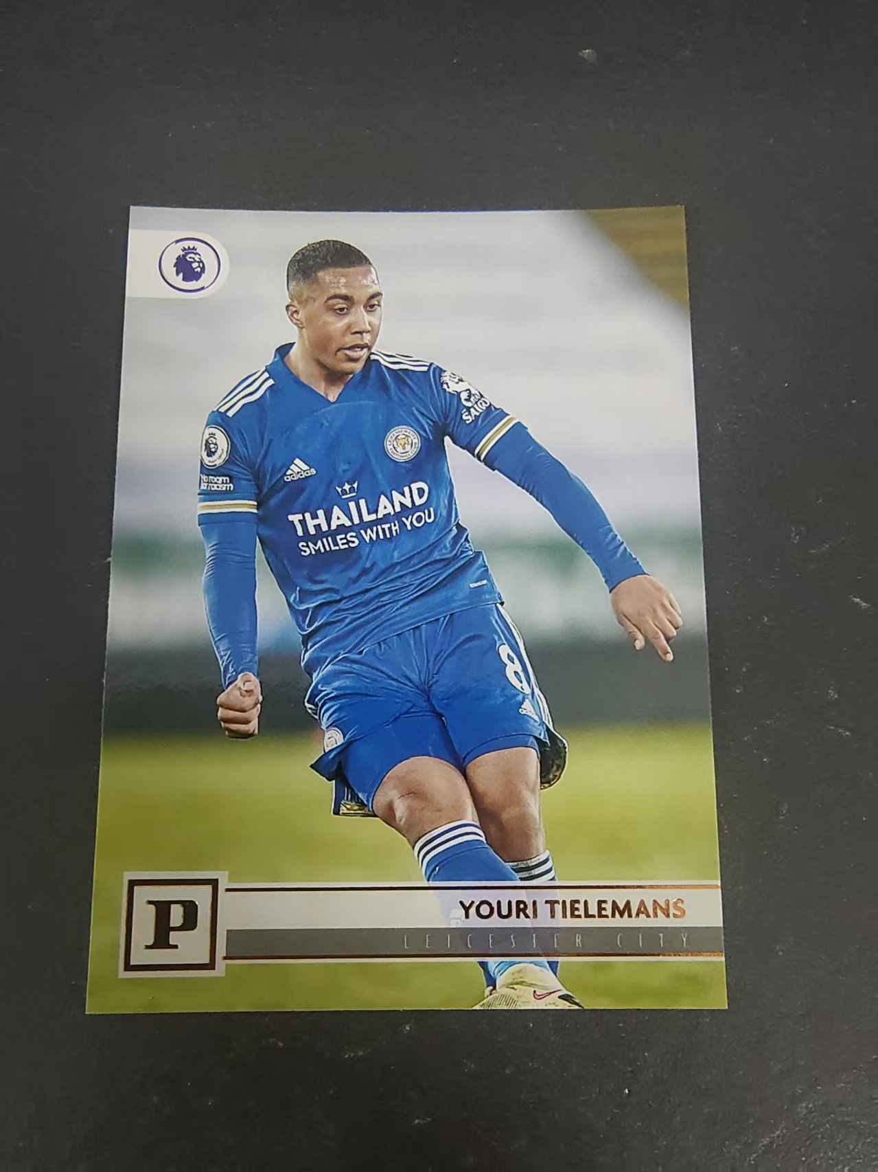 【可合并,不累计】2020-21 Panini Chronicles Youri Tielemans 编年史 莱斯特城 蒂勒曼斯 角瑕疵
