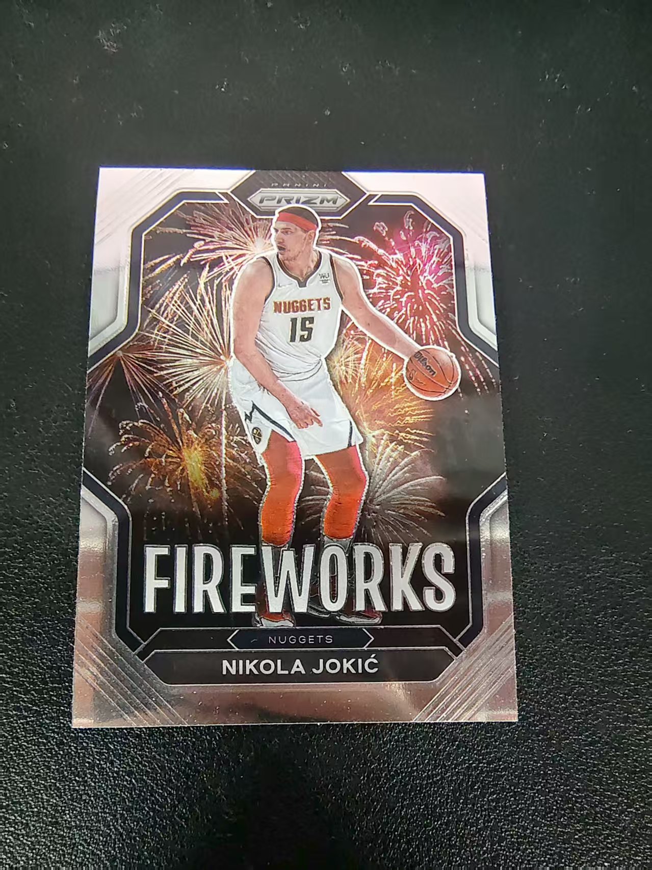 【可合并,不累计】2022-23 Panini Prizm Nikola Jokic 掘金 约基奇 烟花特卡 PZ 划痕 边角微瑕 介意勿拍 #18