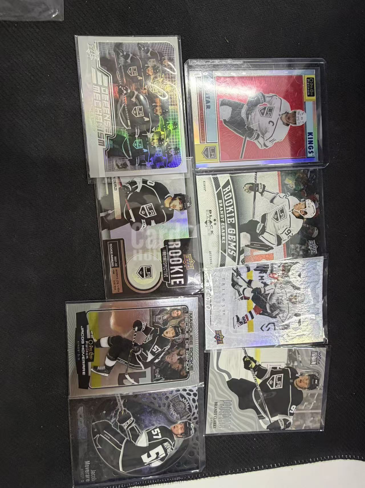 2023-24 Upper Deck Rookie Sean Durzi 洛杉矶国王队 七张特卡打包 可凑套 勃兰特 克拉克 雅各布 莫瓦雷等 卡固官方代卖 Gordon