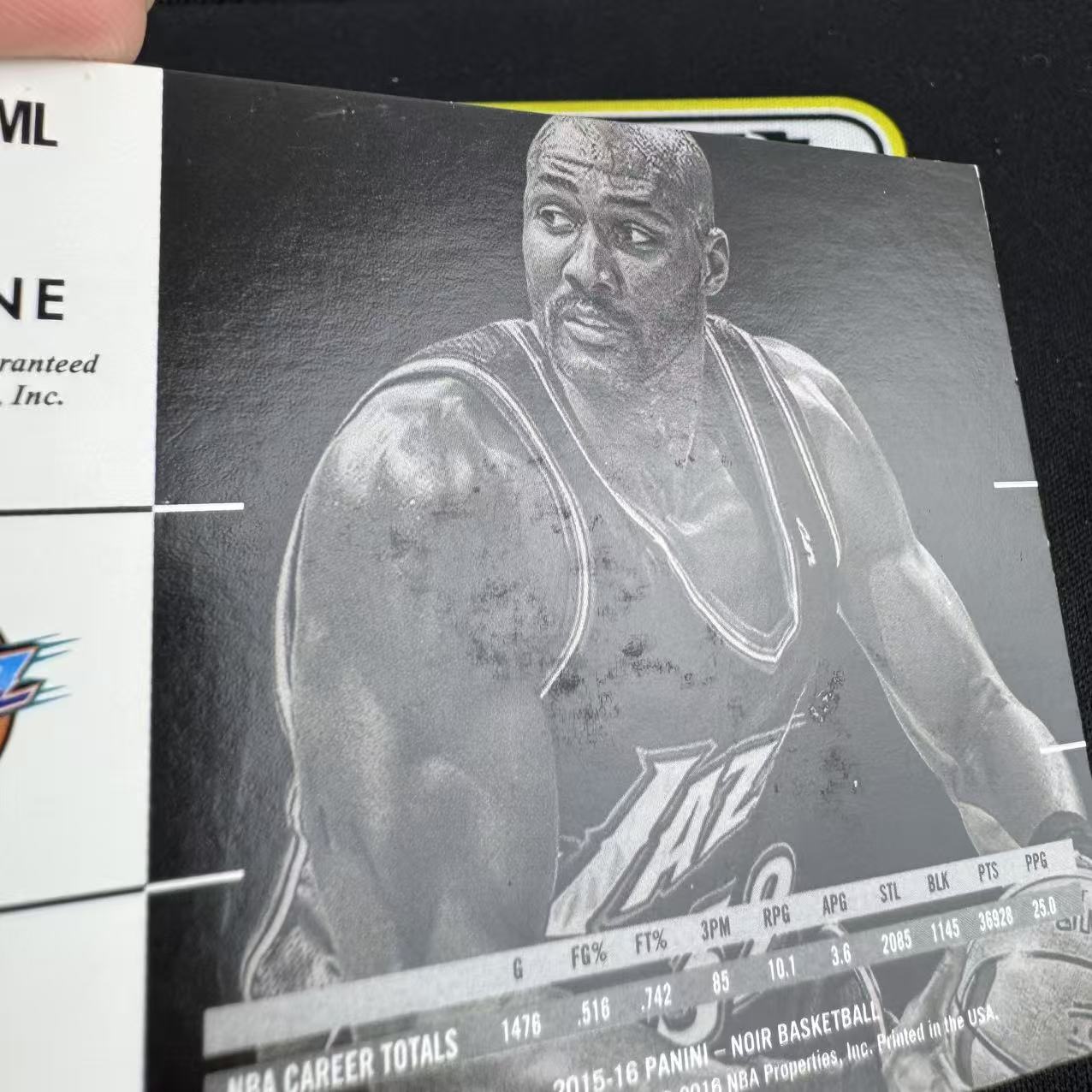2015-16 Panini Noir Karl Malone 卡尔 马龙 邮差 9/25编 Noir签 镜面金笔卡签 签字 爵士 微瑕如图(GZ01)