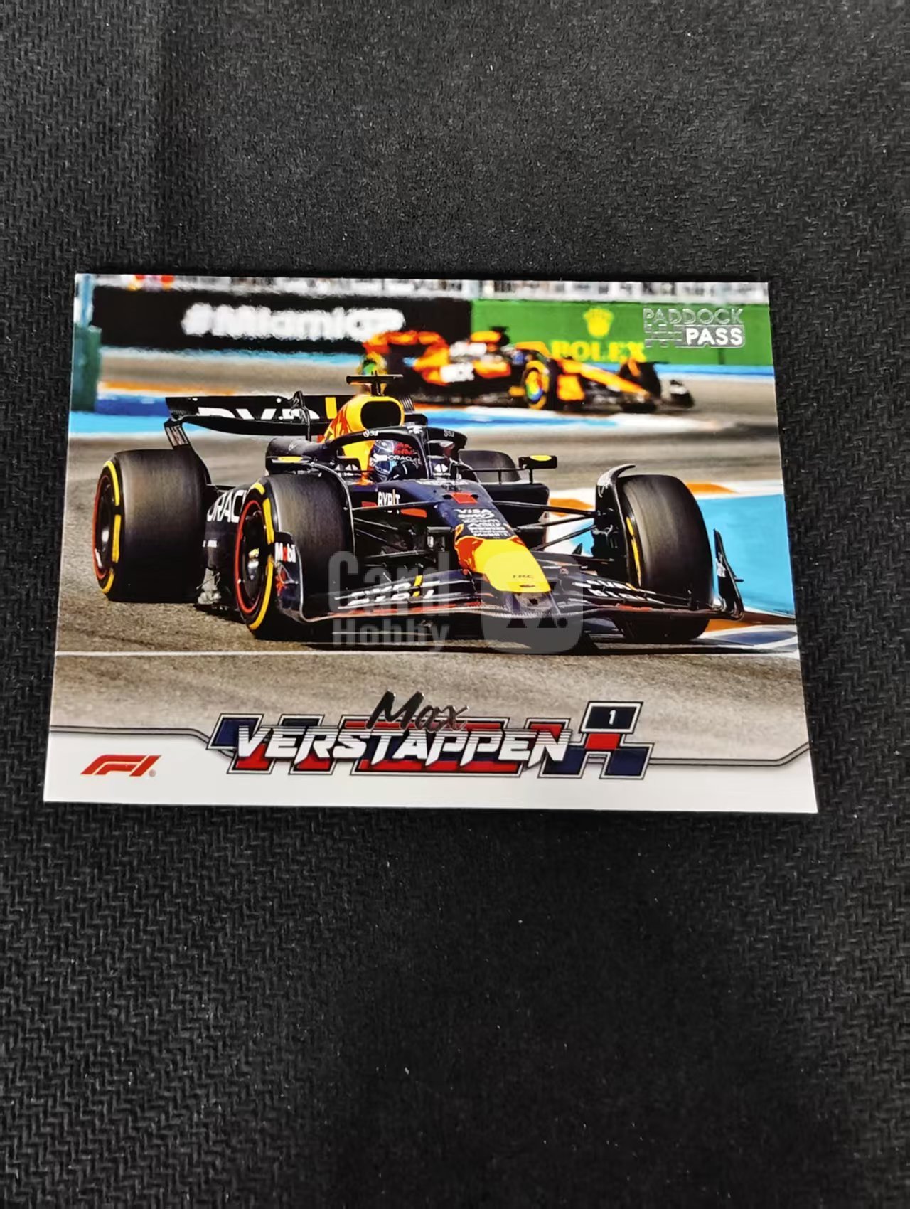 2024 Topps Paddock Pass F1 Max Verstappen 马克斯 维斯塔潘 红牛车队 围场通行证 划痕 边角瑕疵 @31